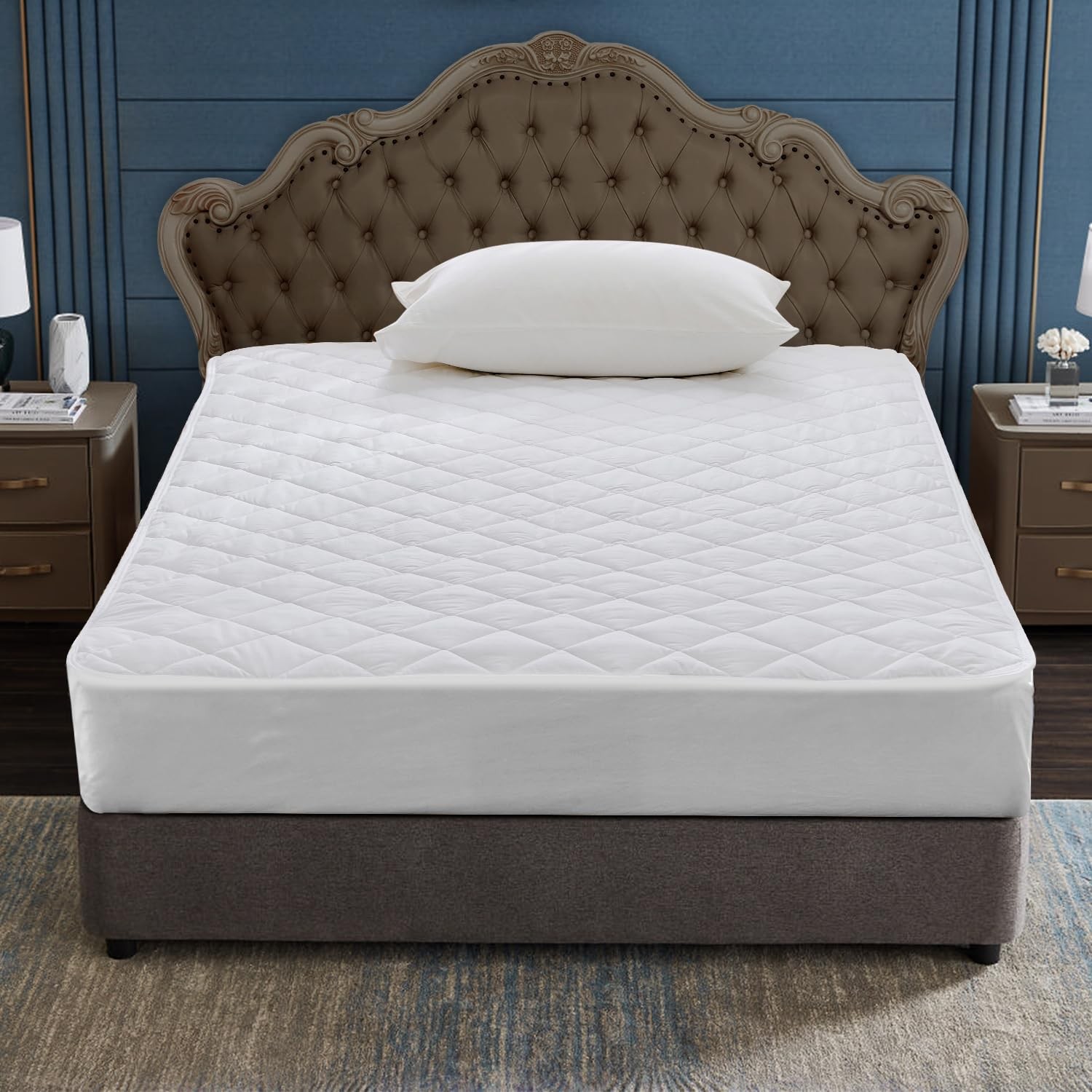 EIUE Quilted Mattress Pad - Lightweight Yet Substantial, Elastic Queen, White
