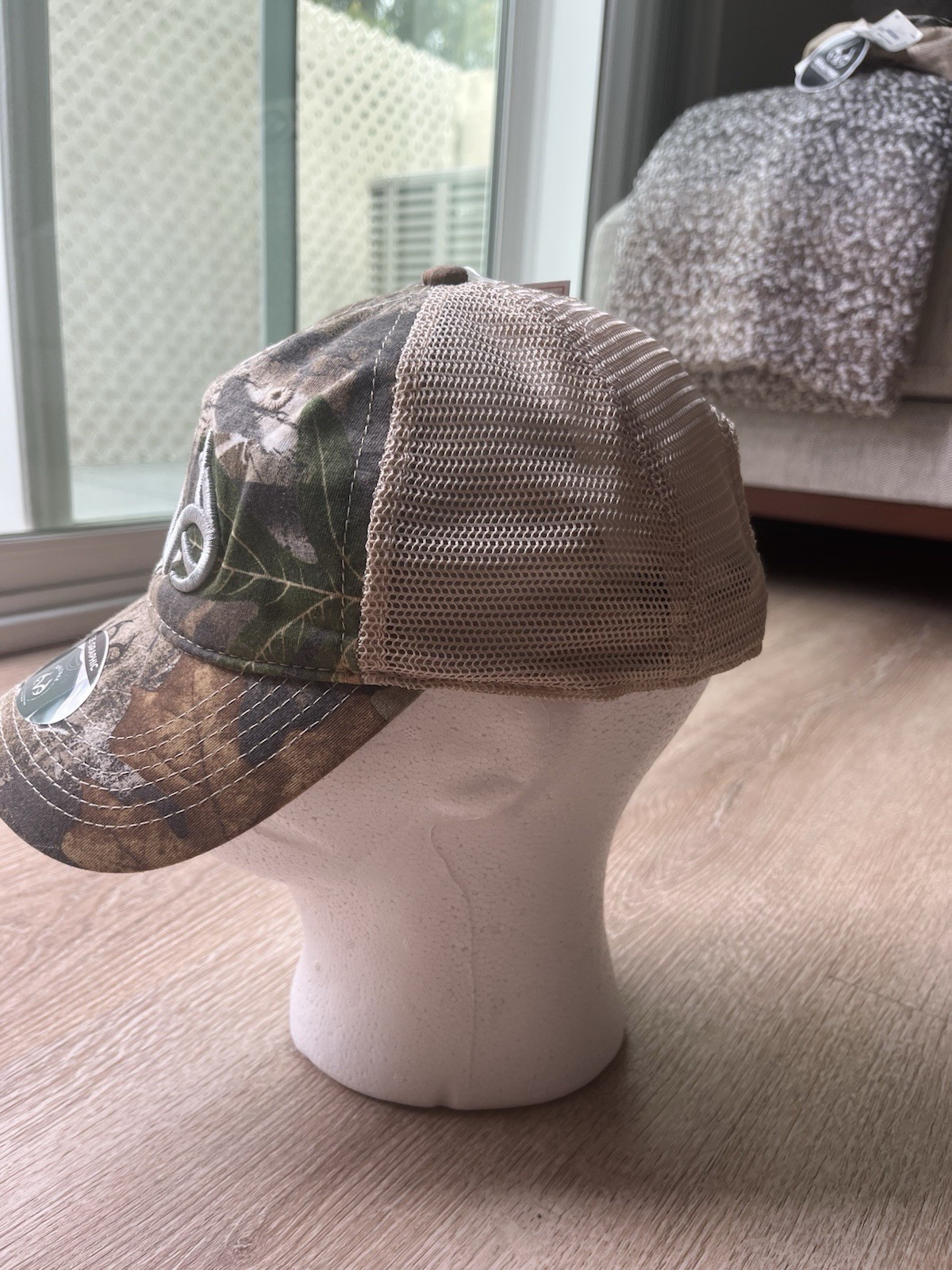 Realtree Camouflage By Colosseum Adjustable SnapBack Cap / Hat