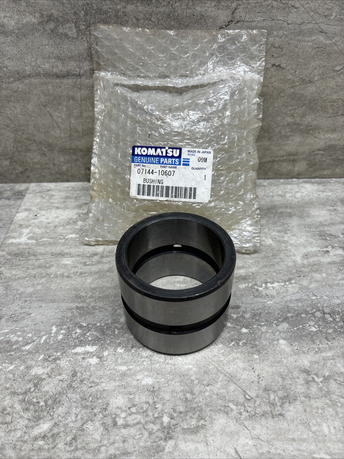 OEM Komatsu 07144-10607 Bushing, New