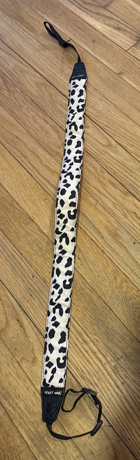 Violet Mae Camera Strap * Lite Tan / Pinkish w/ Leopard Animal Print *EX++