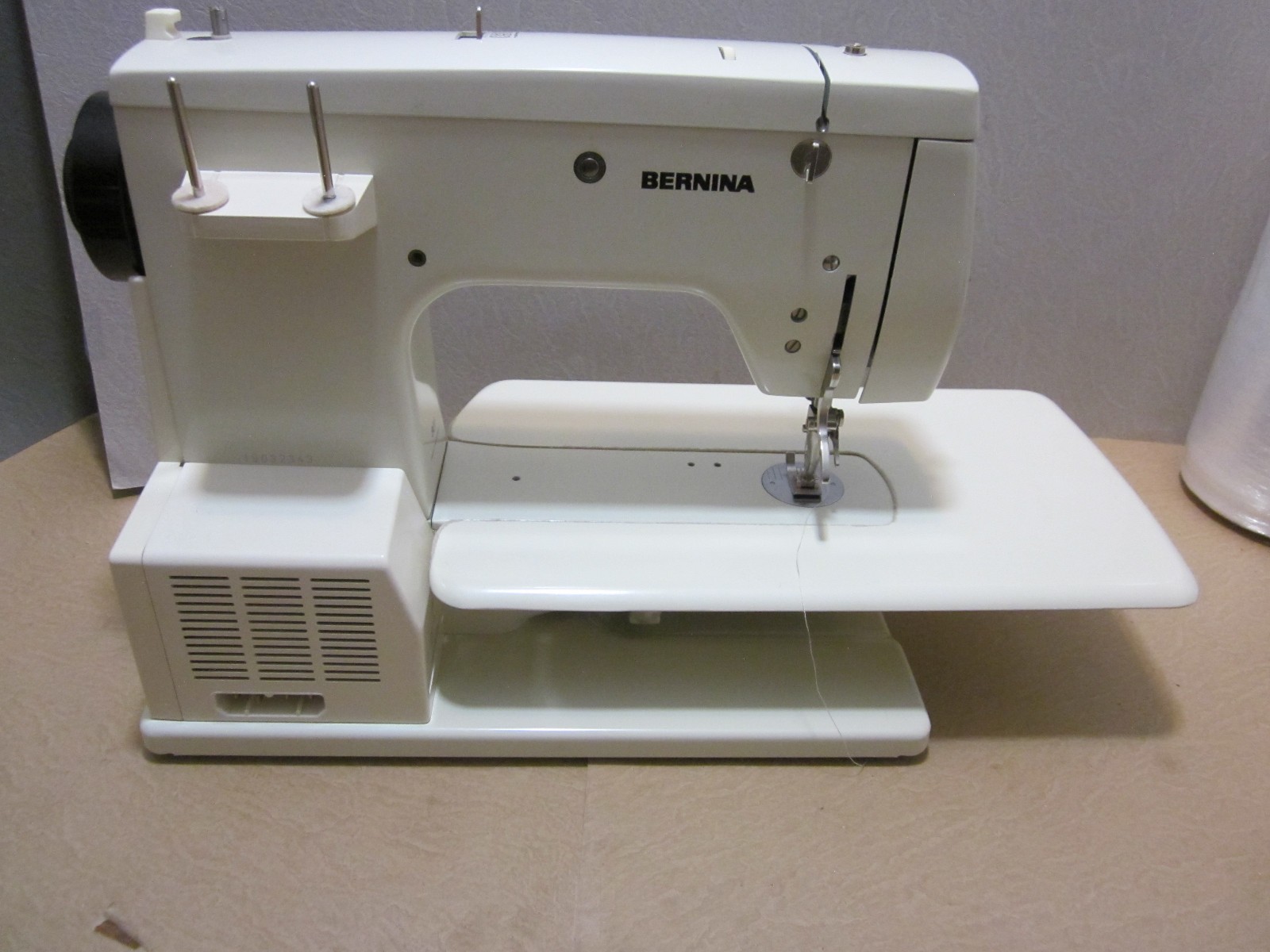 Bernina 801 Sewing Machine ****Pls Read