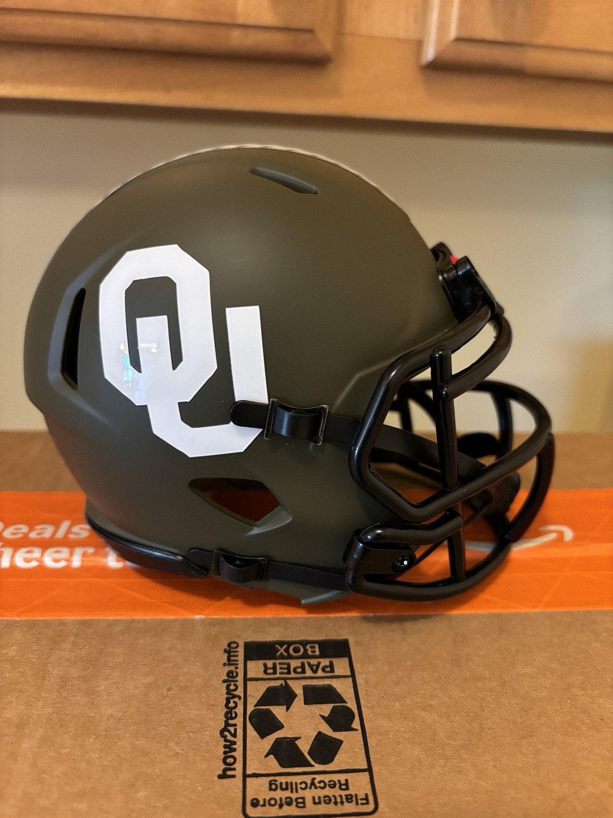 Oklahoma Sooners Custom Salute to Service 1.0 Mini Football Helmet Riddell Speed