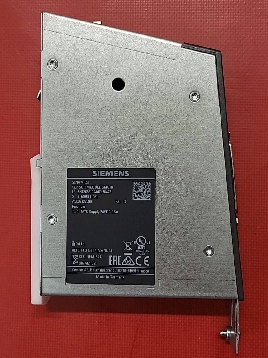 Siemens Sinamics 6SL3055-0AA00-5AA3 Sensor Module; SMC10; 24VDC New Open Box