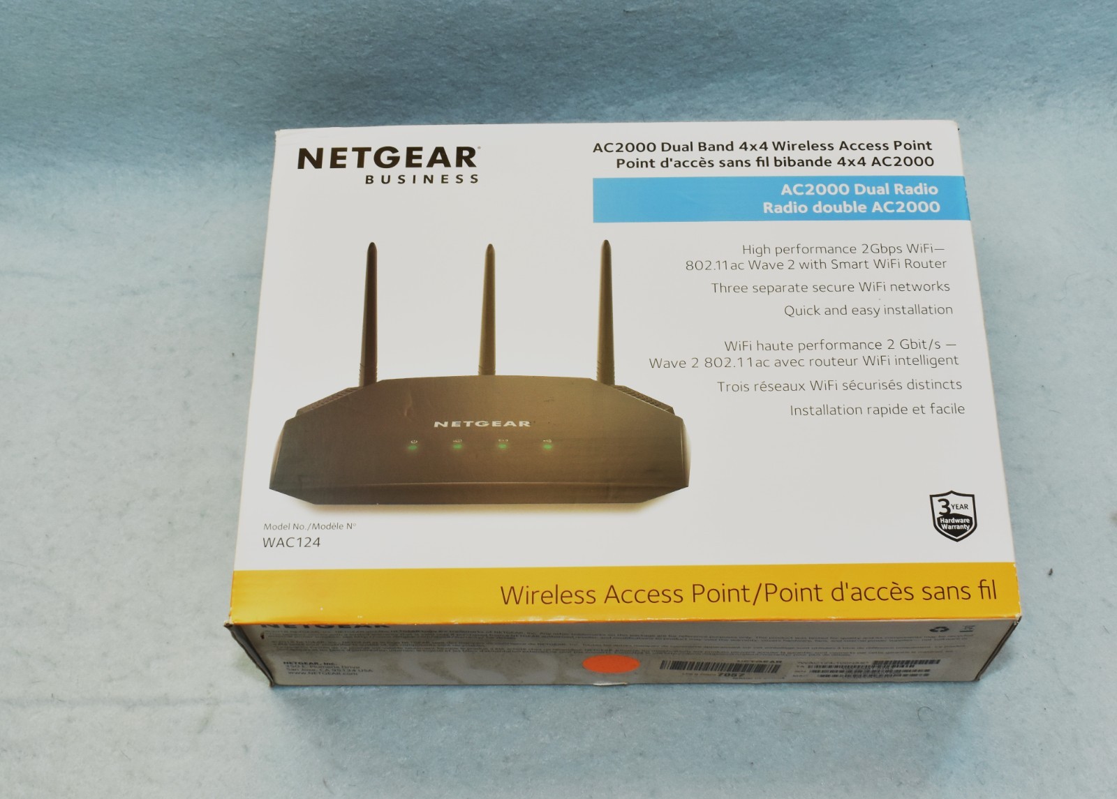 OPEN BOX Netgear WAC124 AC2000 Dual Band WiFi Access Point Wireless