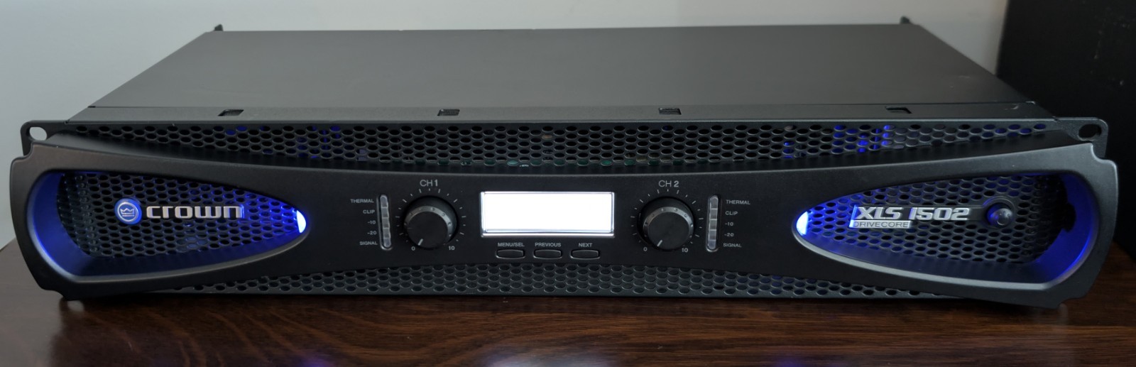 Crown XLS1502 2-Channel 525 Watt Amp Power Amplifier - Tested & Working!
