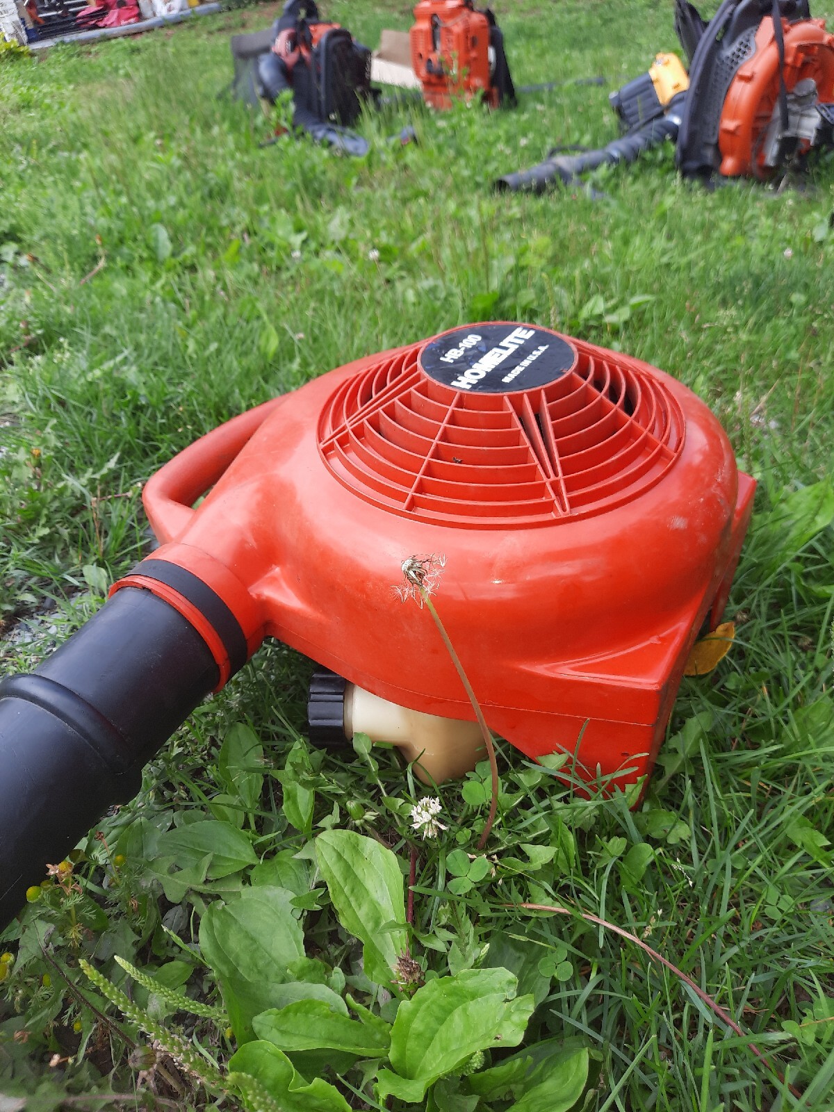 Homelite HB-100 Hand Held Leaf Blower Gas Powered
