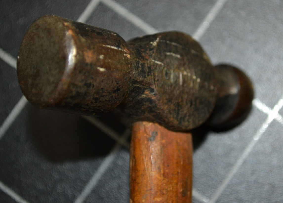 GRIFFITH TOOL WORKS - GTW - 4oz - BALL PEIN HAMMER - ORIGINAL HANDLE WITH DECAL