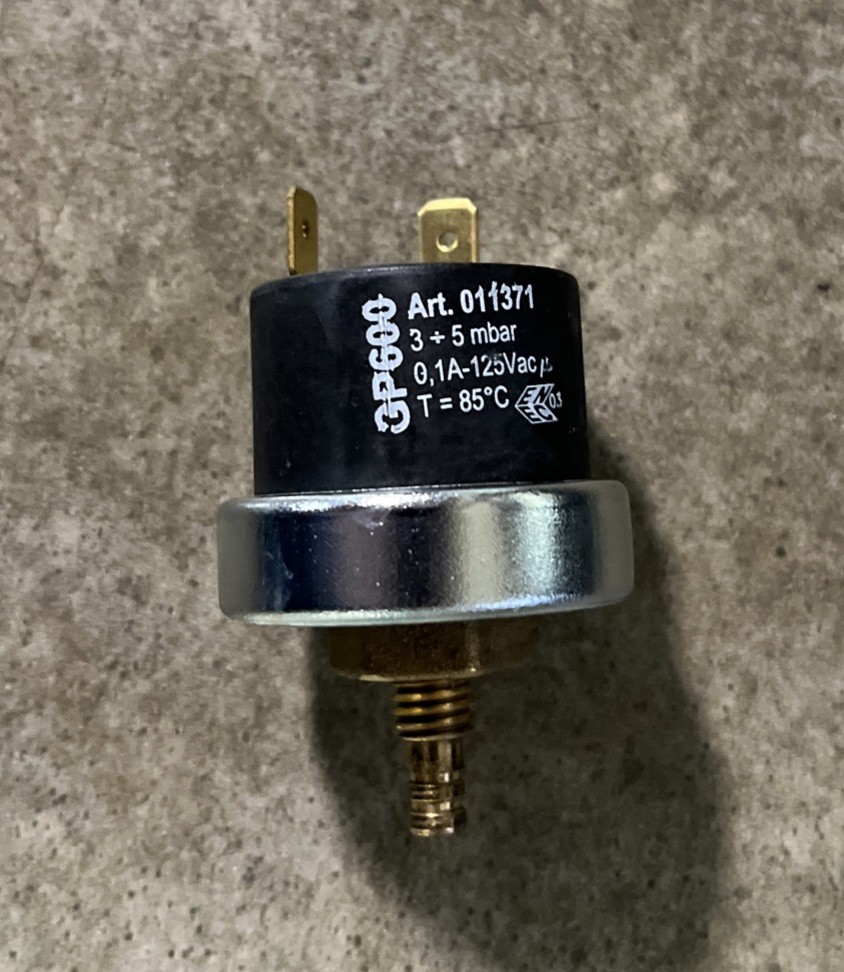 ENEC Pressure Switch Steelco 011371