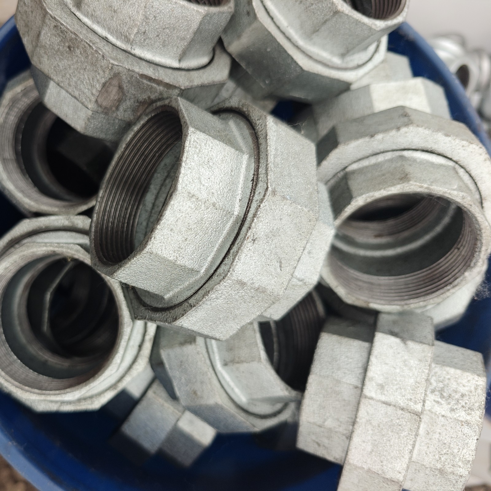 2" Anvil Threaded Union Pipe Fitting Galvanized Malleable Iron