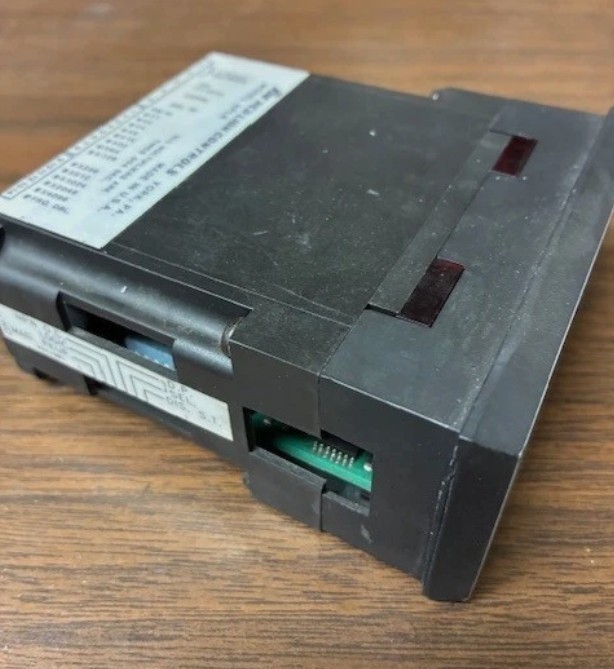 Red Lion Controls APLR0600 Rate Indicator, Time Base, 115V