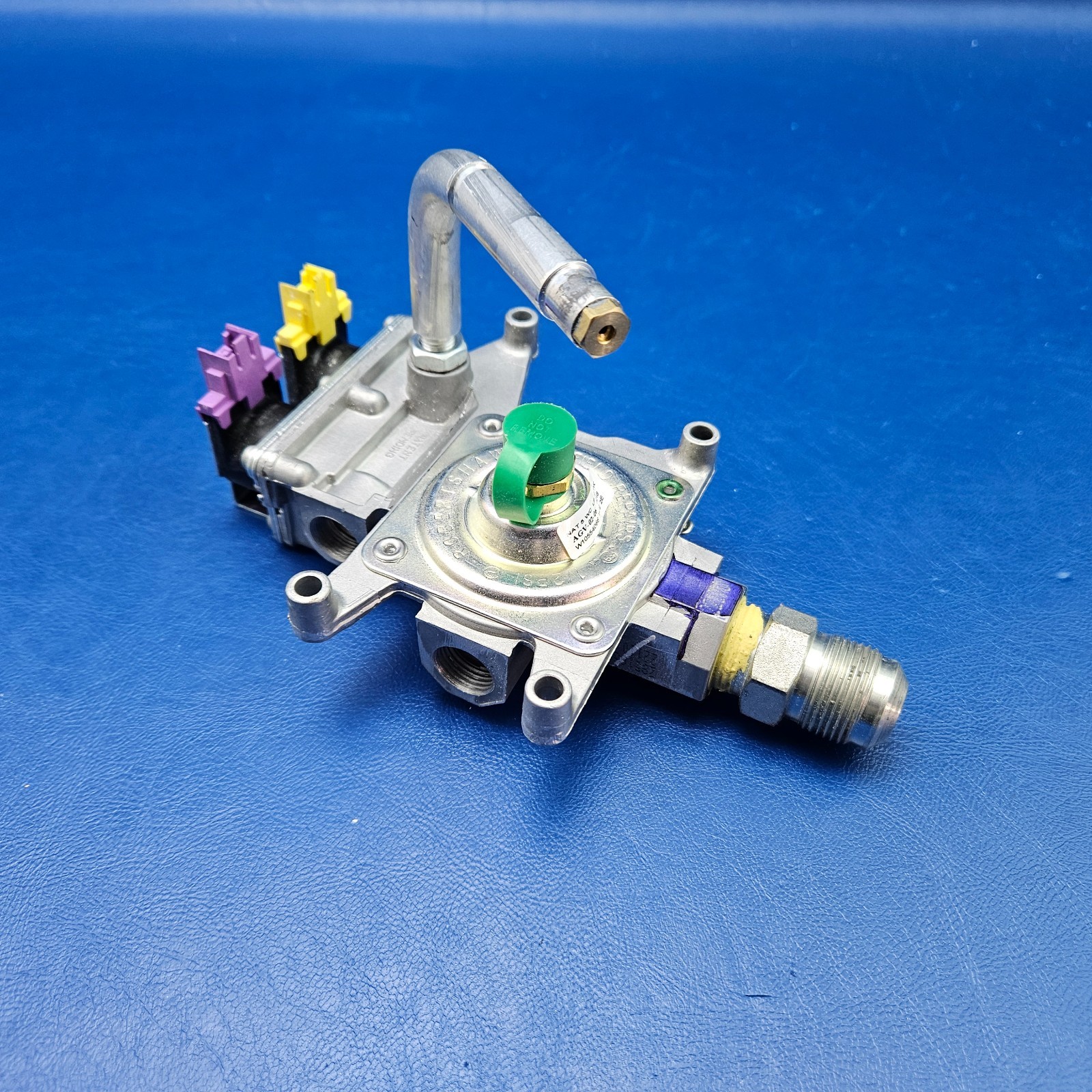 Genuine WHIRLPOOL Gas Range, Safety Valve # W10554066