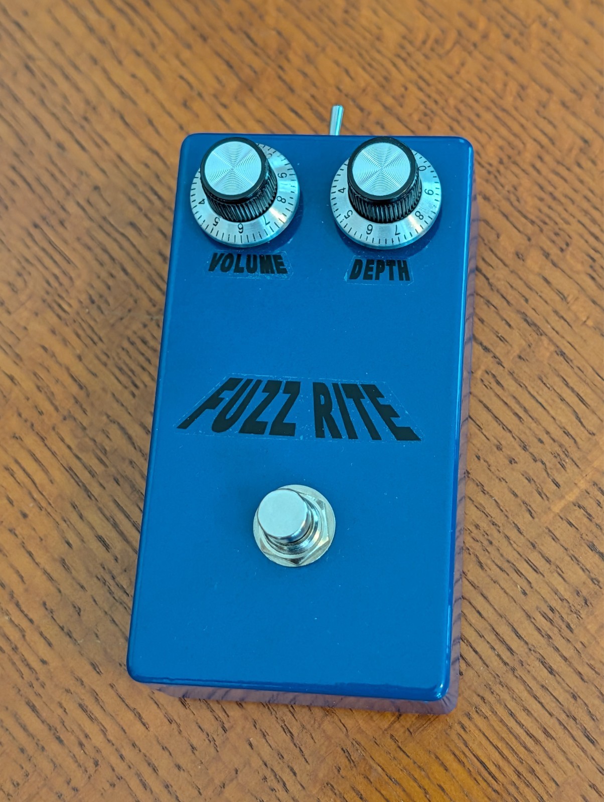 Mosrite Fuzzrite clone fuzz pedal