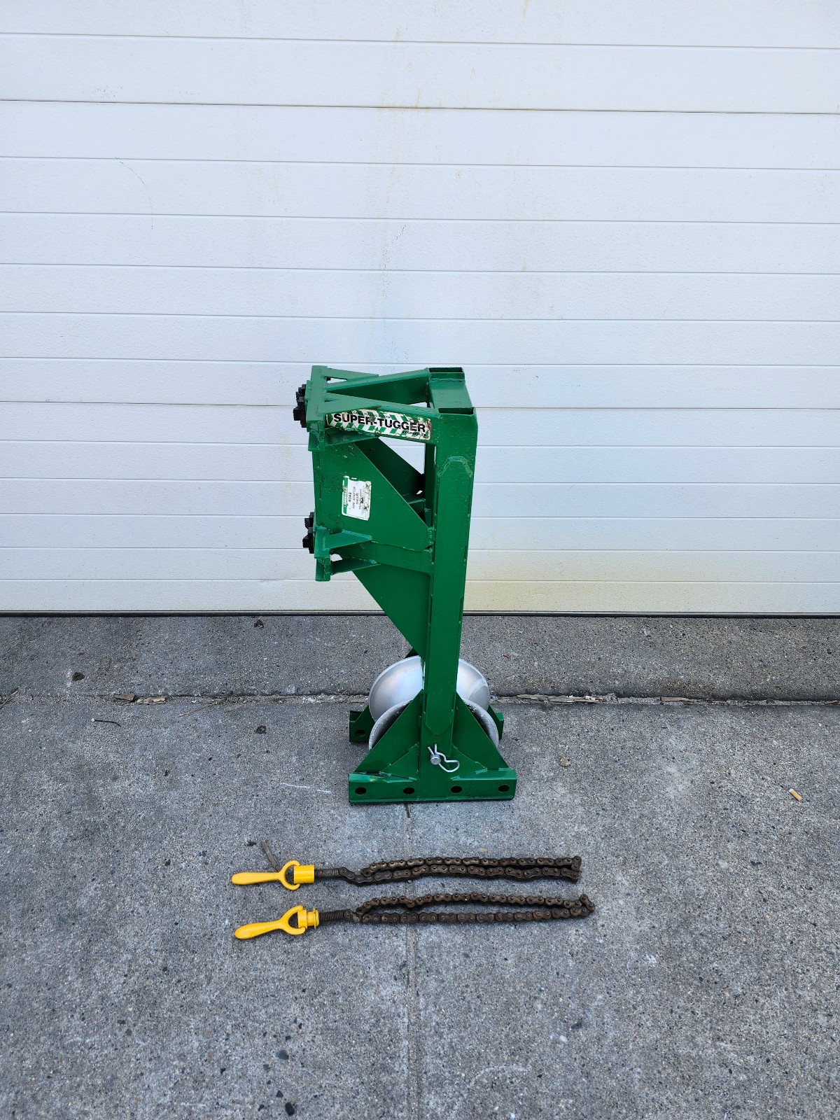 Greenlee 6049 Pipe Adapter Sheave for Super Tugger 6500lb Capacity w/ 36" Chains