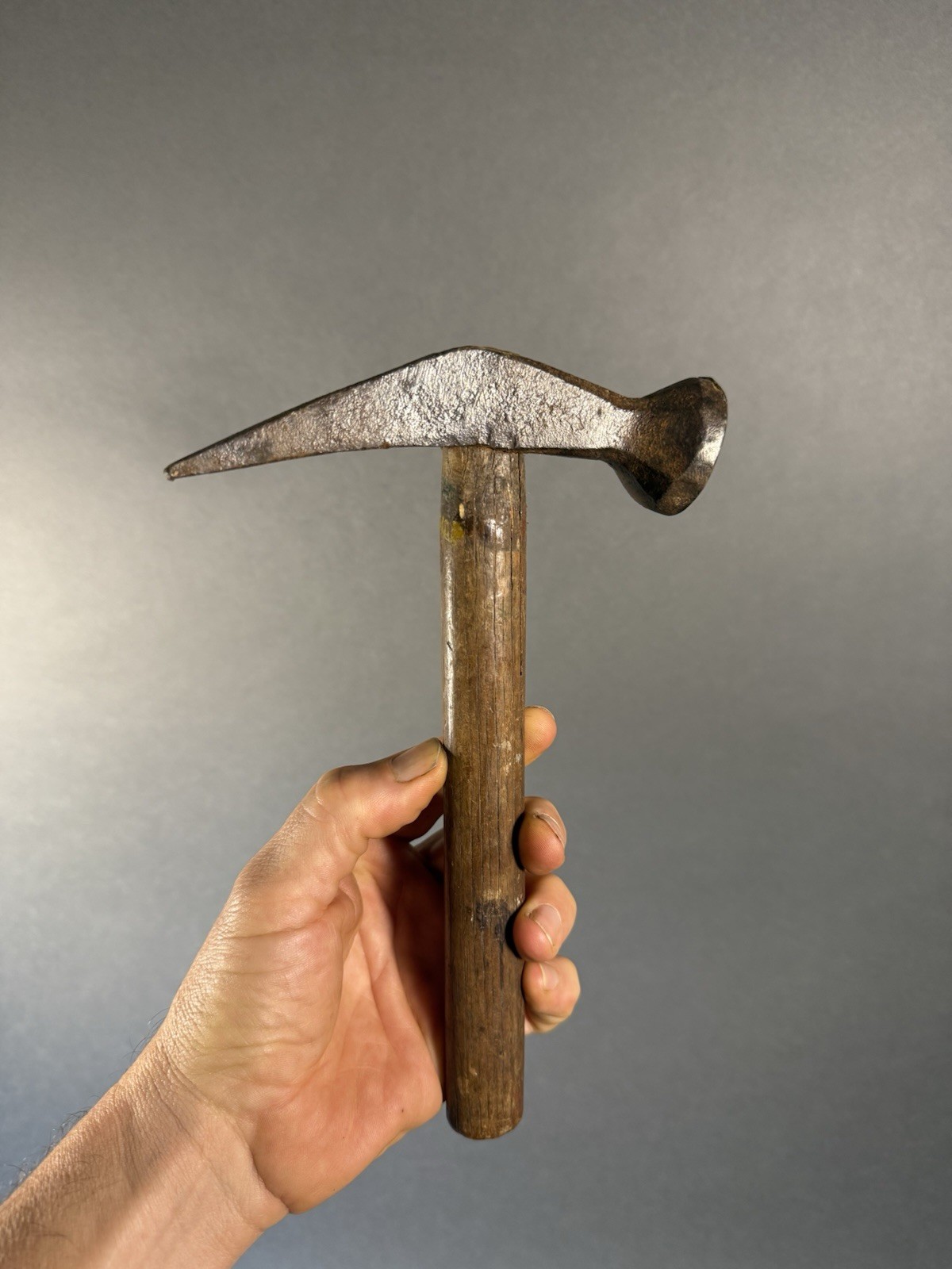 VINTAGE GERMAN COBBLERS SHOEMAKERS HAMMER BLACKSMITH HAND FORGED ANTIQUE