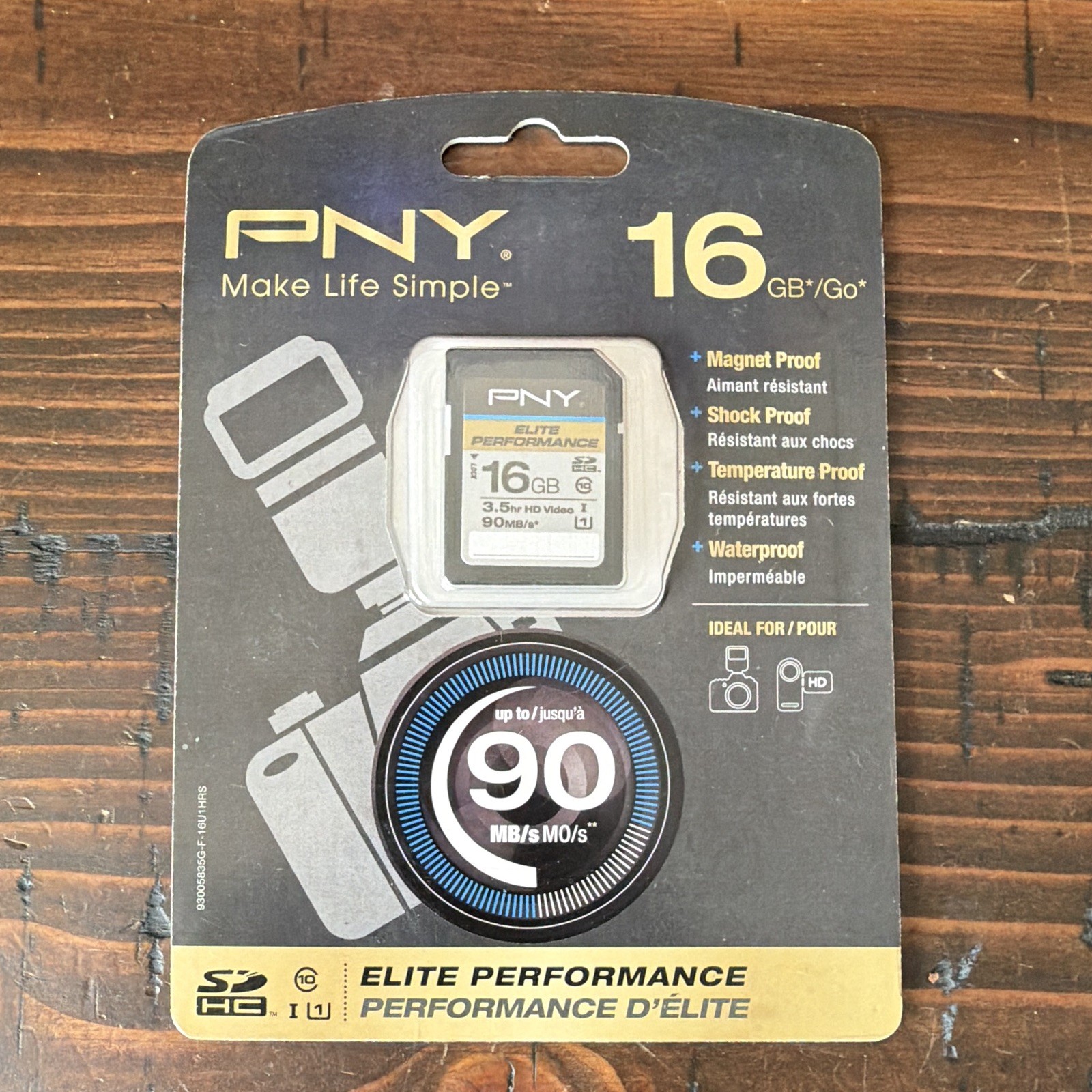 PNY Elite Performance 16GB SDHC Class 10 Up to 90MB/s Shockproof Waterproof