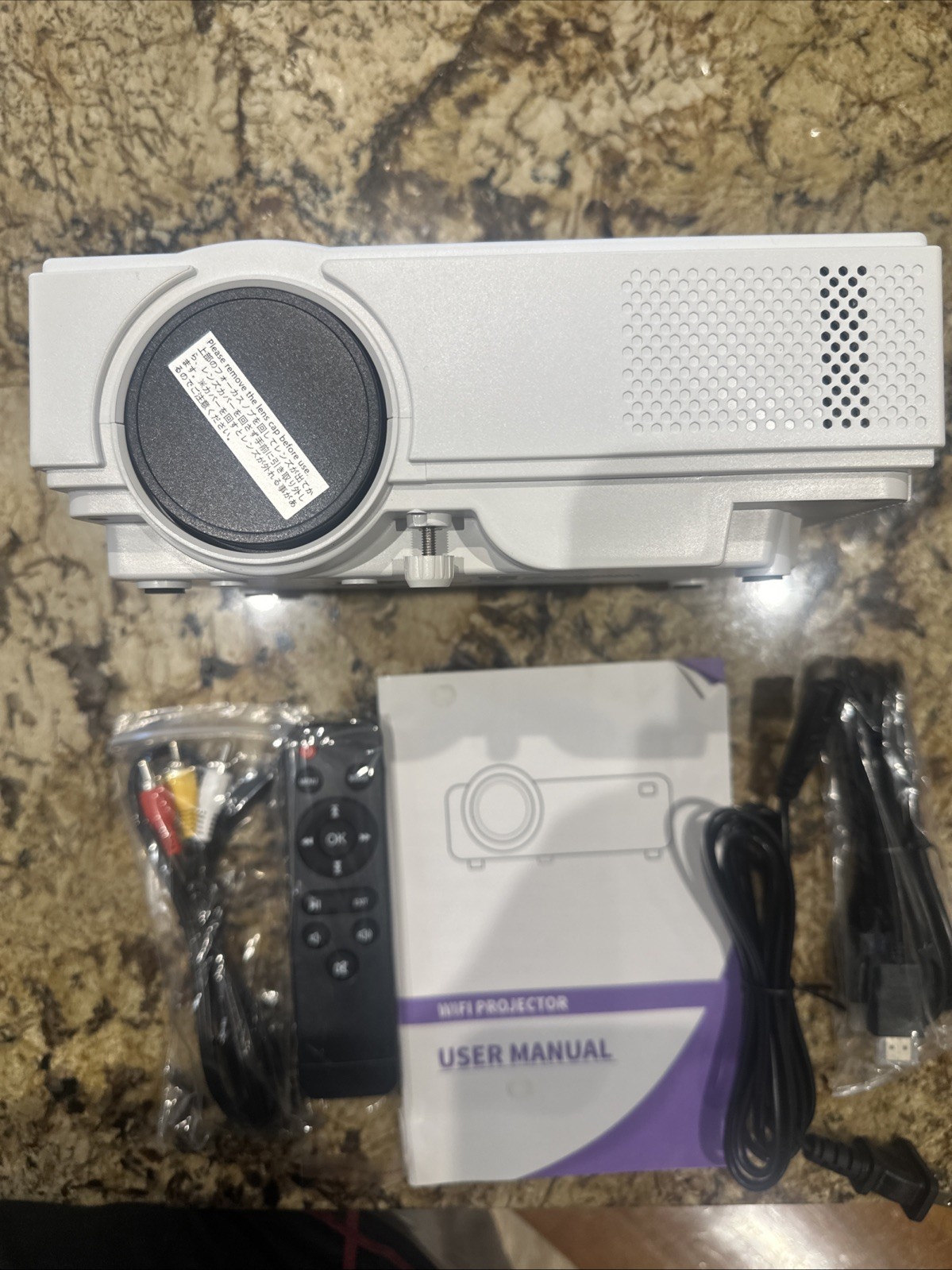 Nisoo M10 Mini Projector