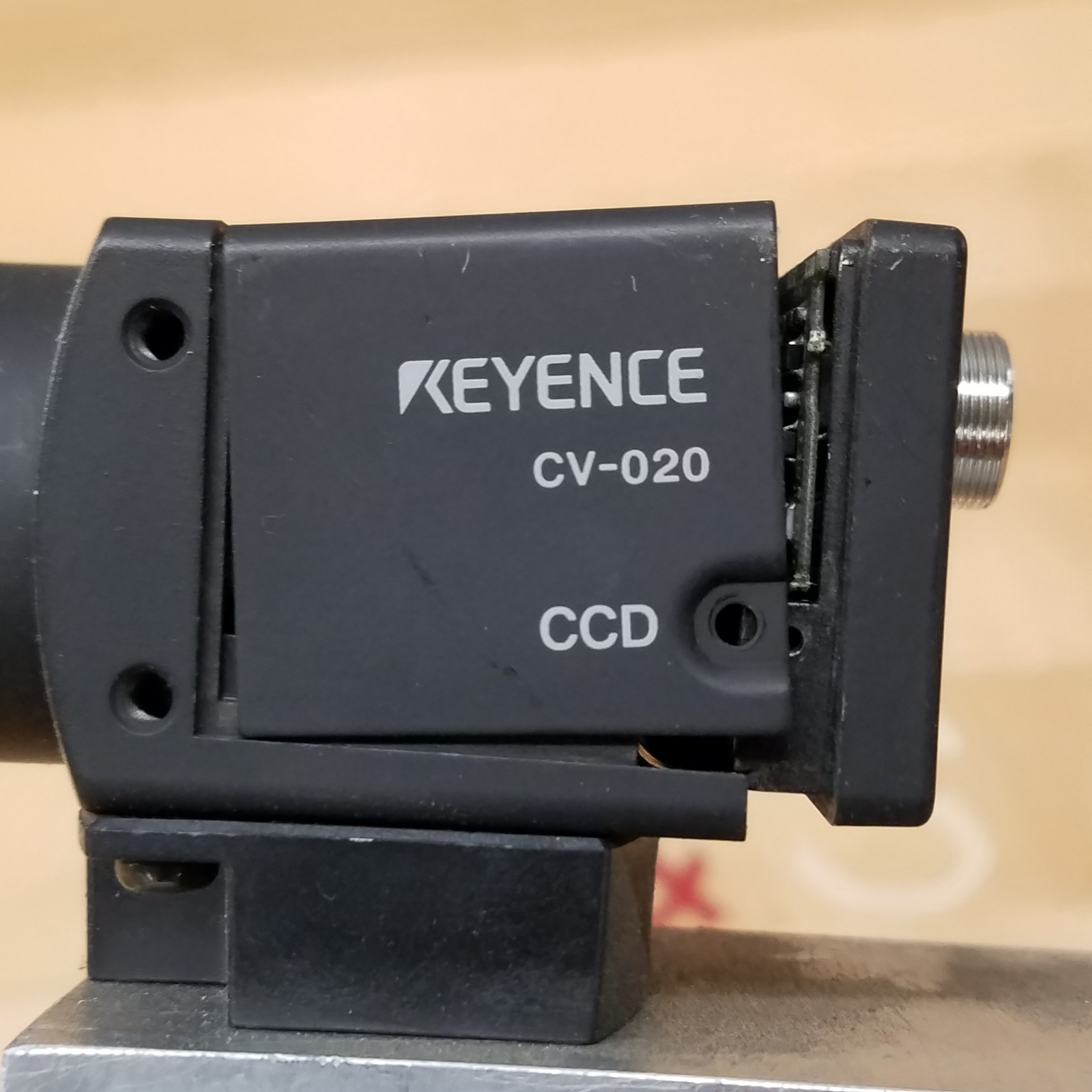 Keyence CV-020 CCD Camera - USED