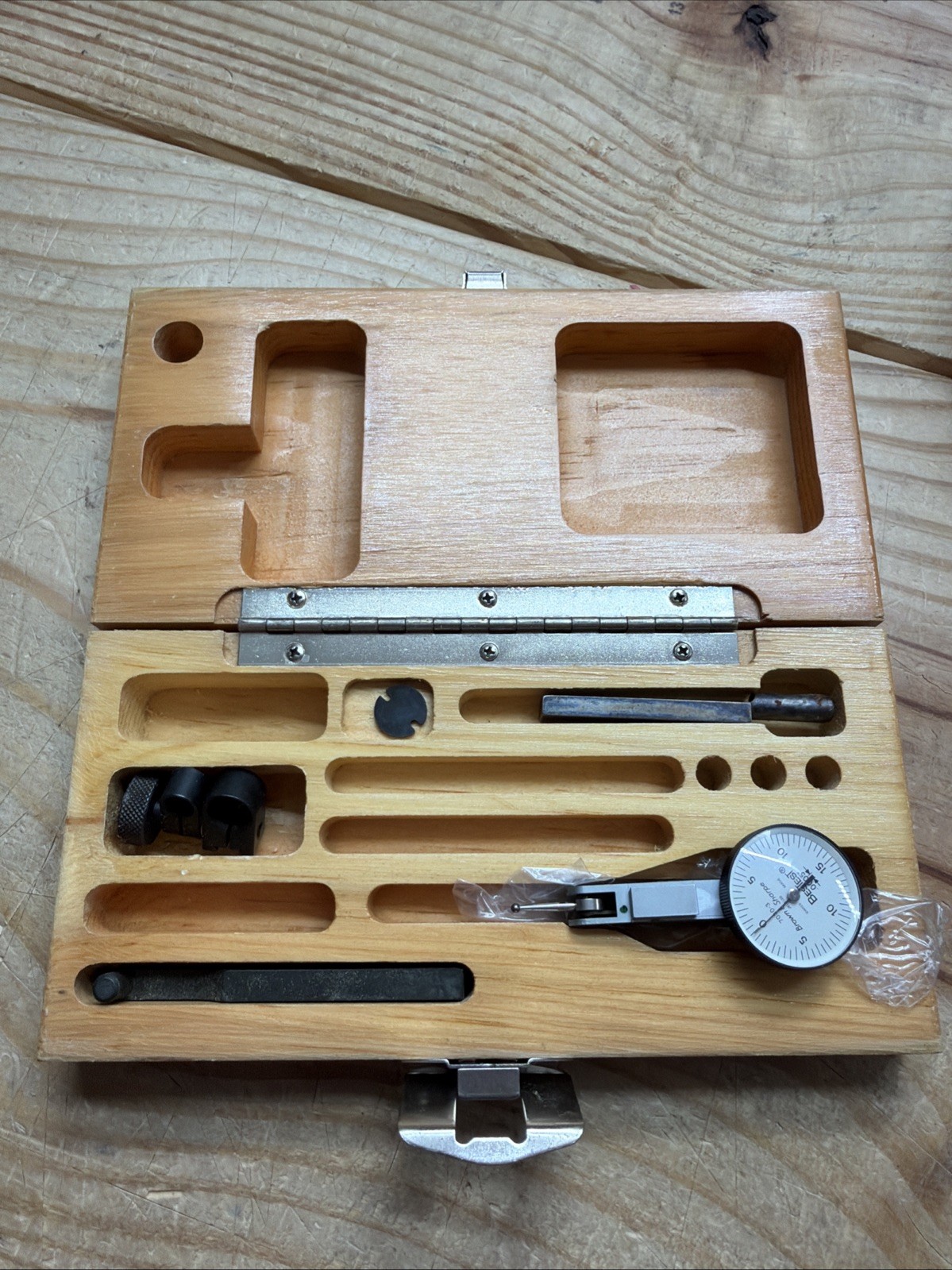 Brown & Sharpe Bestest Test Indicator .0005” White Dial w/case & Extras 7030-3 H