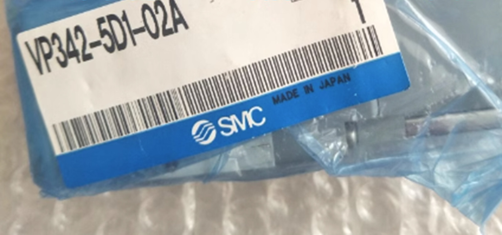 NEW SMC VP342-5D1-02A PLC SOLENOID VALVE 3-PORT