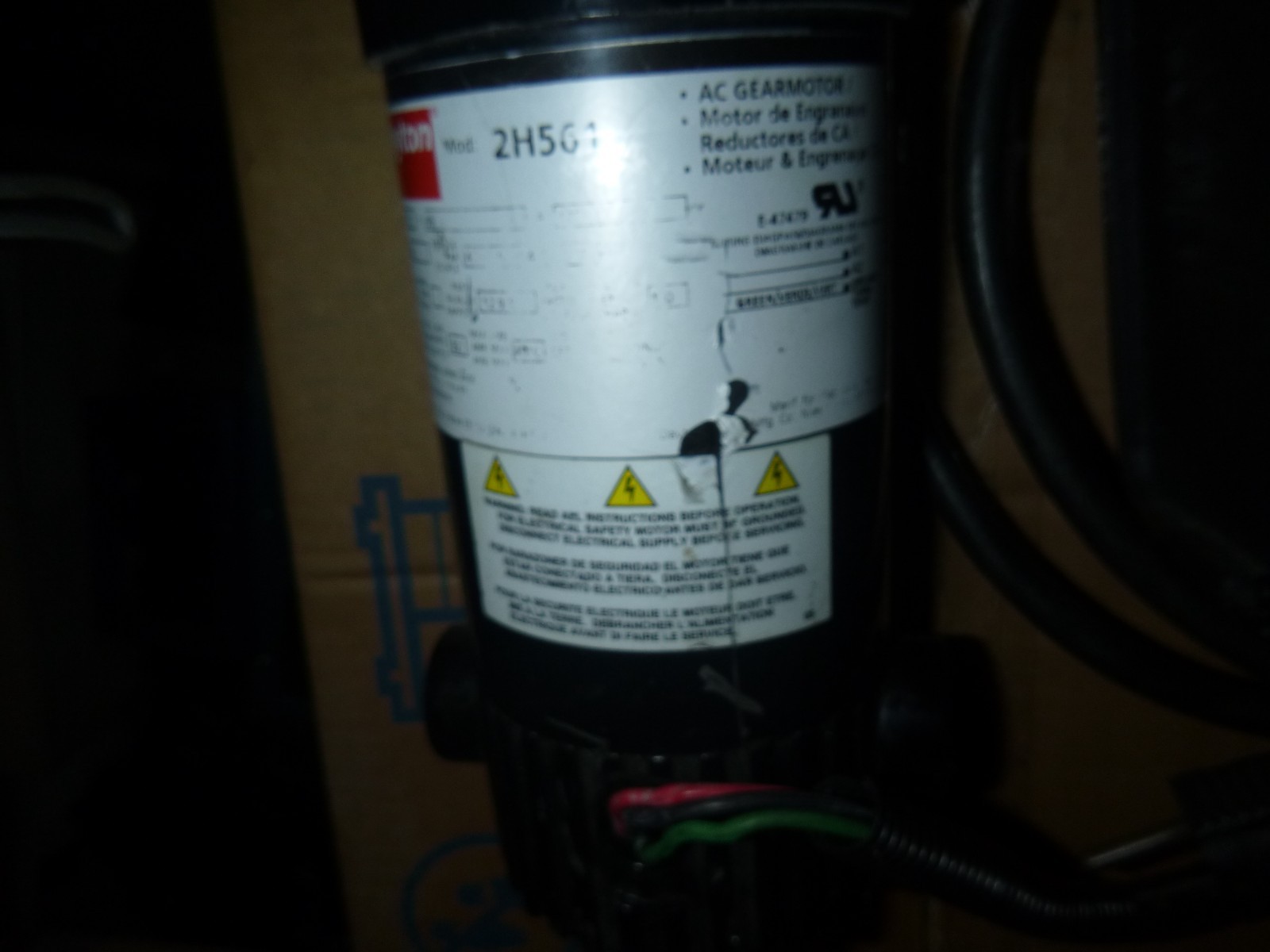DAYTON 2H561 DC MOTOR WITH CONTROLLER