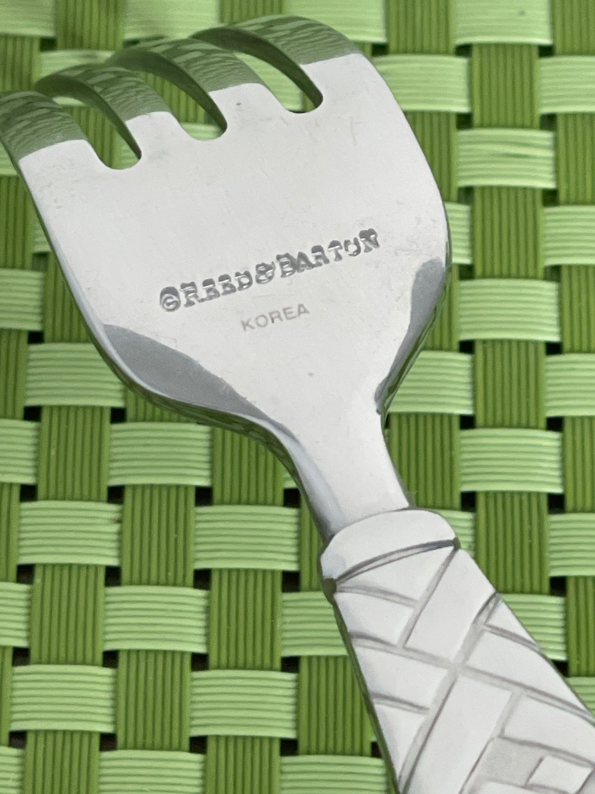Reed & Barton ENGLISH BRAID Stainless Dinner Fork Glossy Flatware - 8 1/8"