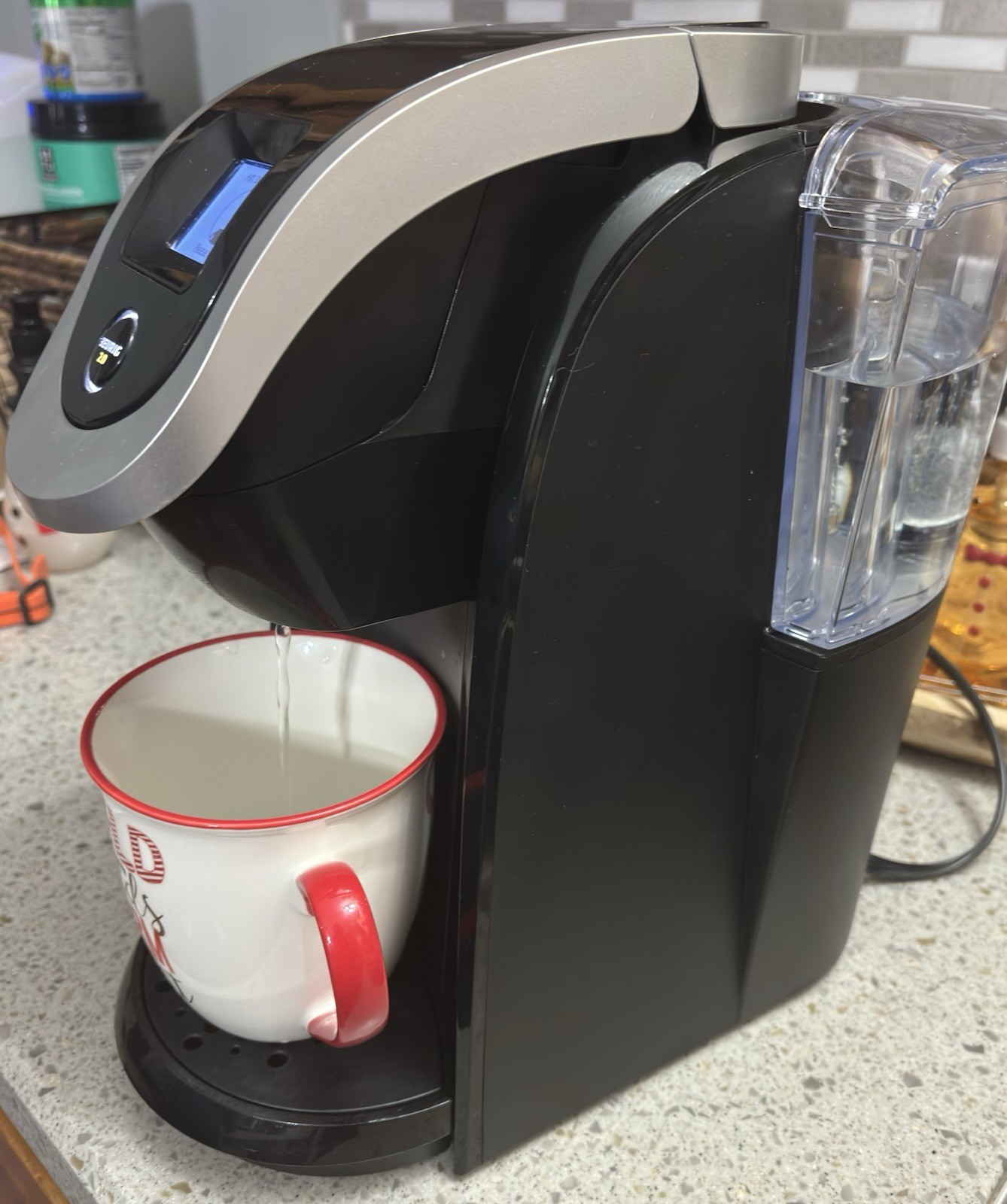Keurig K200 Coffee Maker with Pod Tray