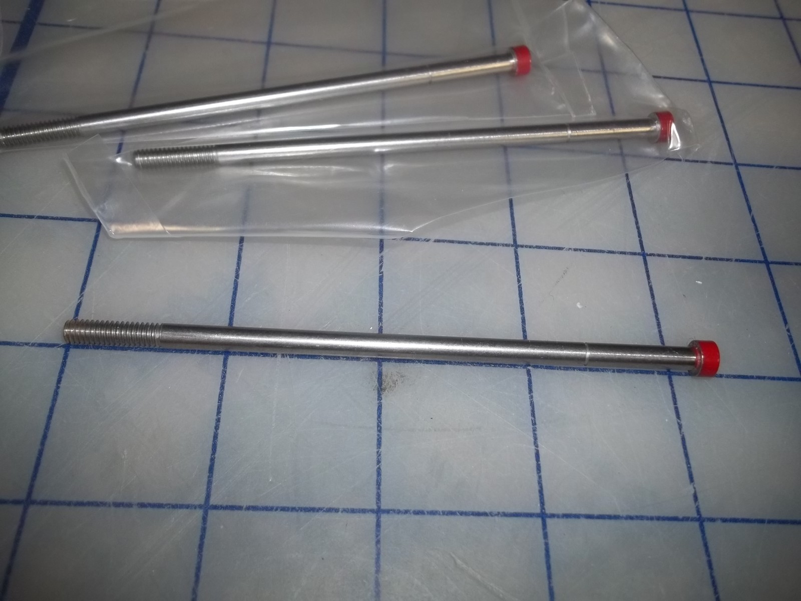 *lot of 100 screw externally releived body stainless military 5305009906061