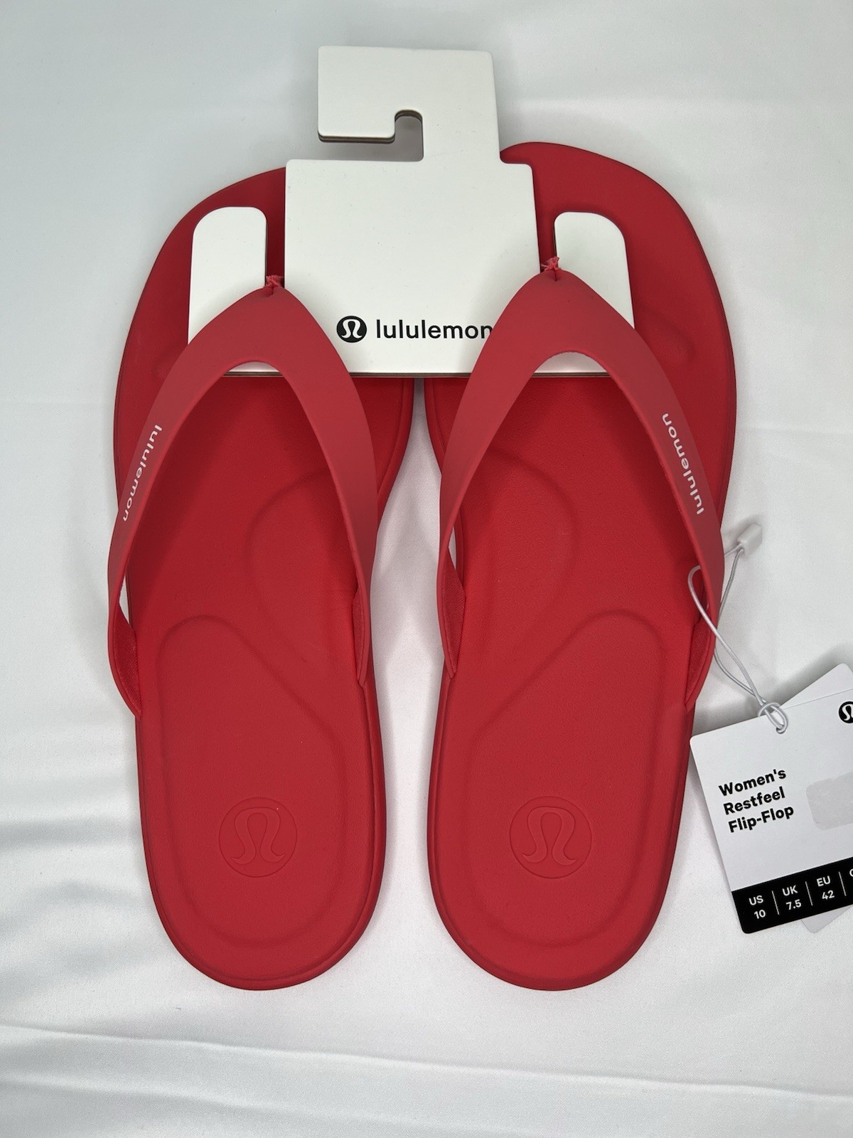 NWT Size 10 Lululemon Restfeel Flip-Flop RDGL / WHT Red Glow White