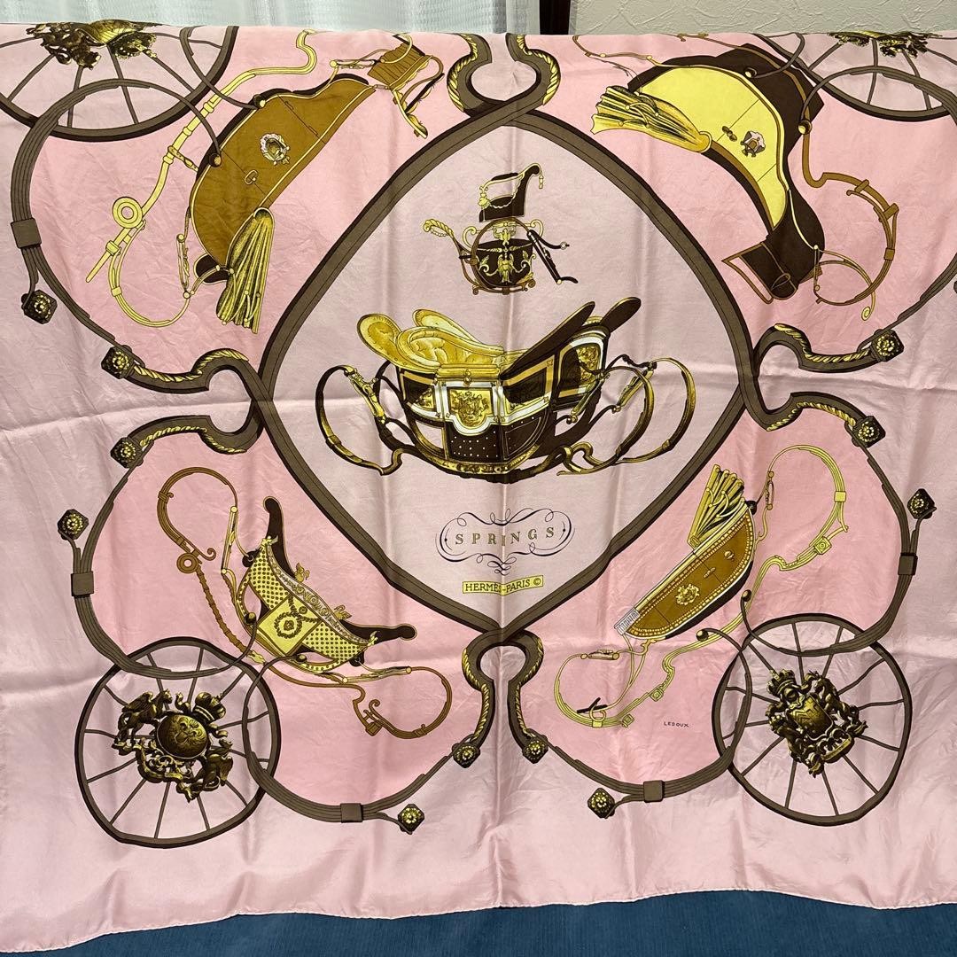 Herm S Vintage Scarf