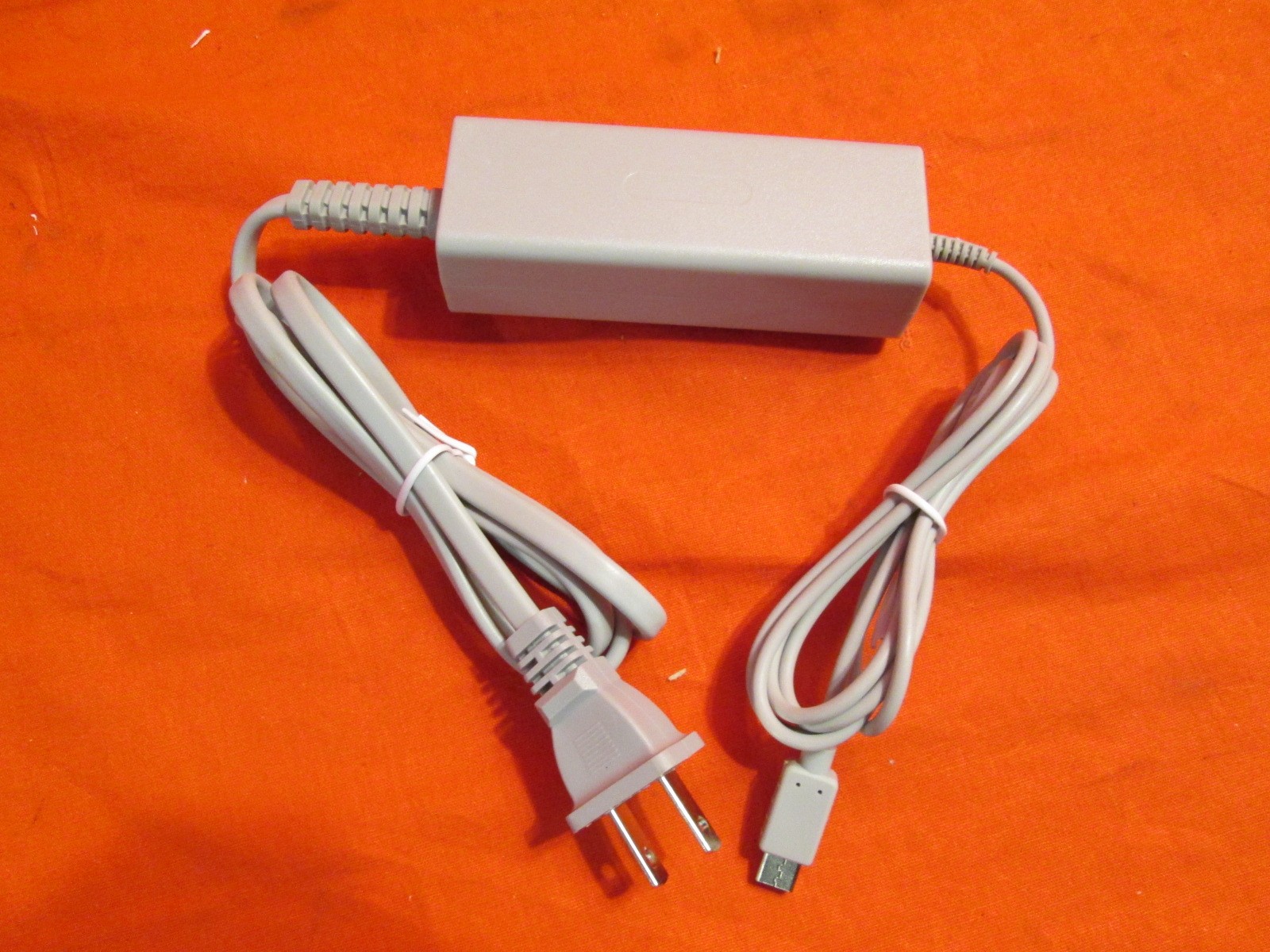 Charging AC Adapter And Cable For Nintendo Wii U Gamepad US Plug Brand New 1196