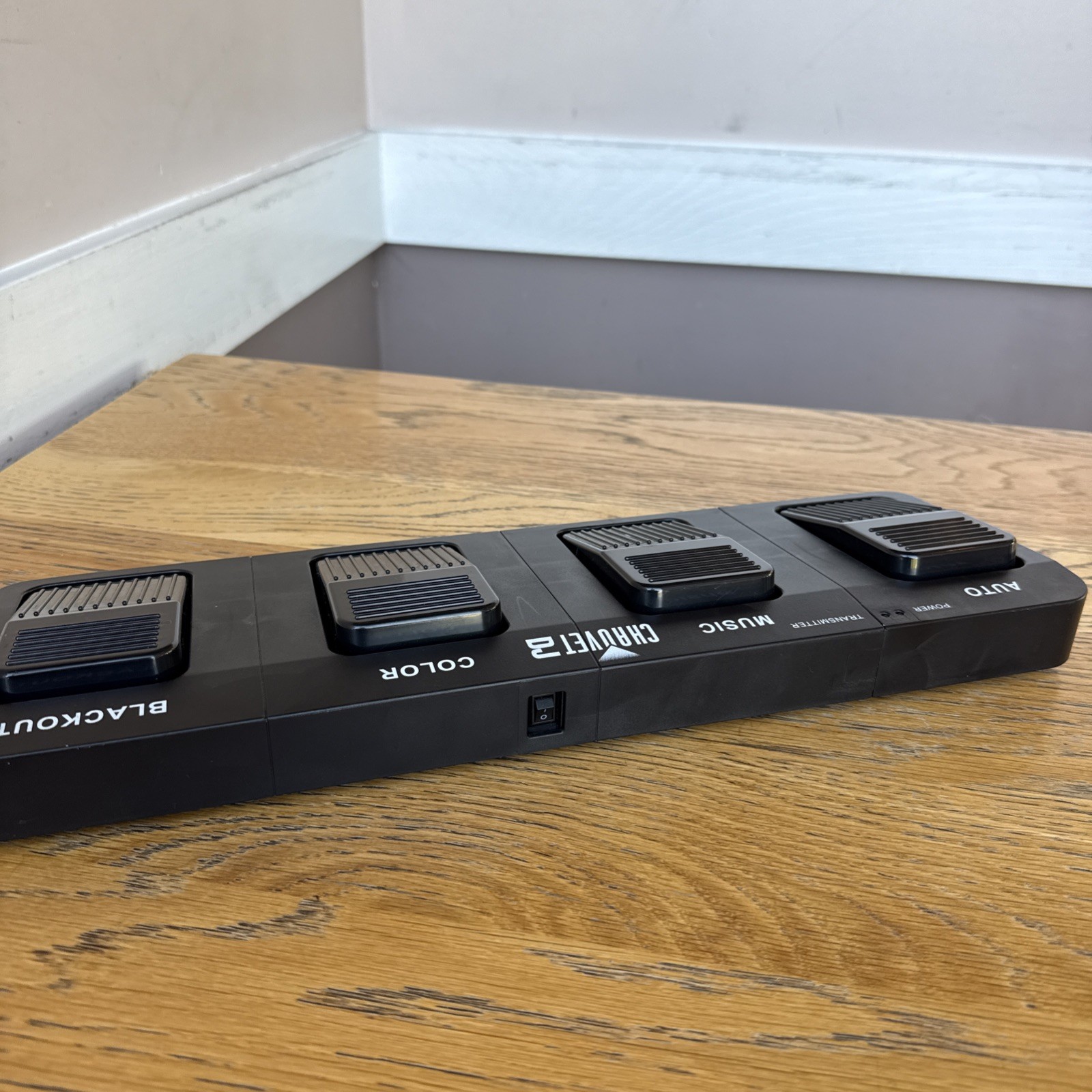 Chauvet DJ lighting Footswitch