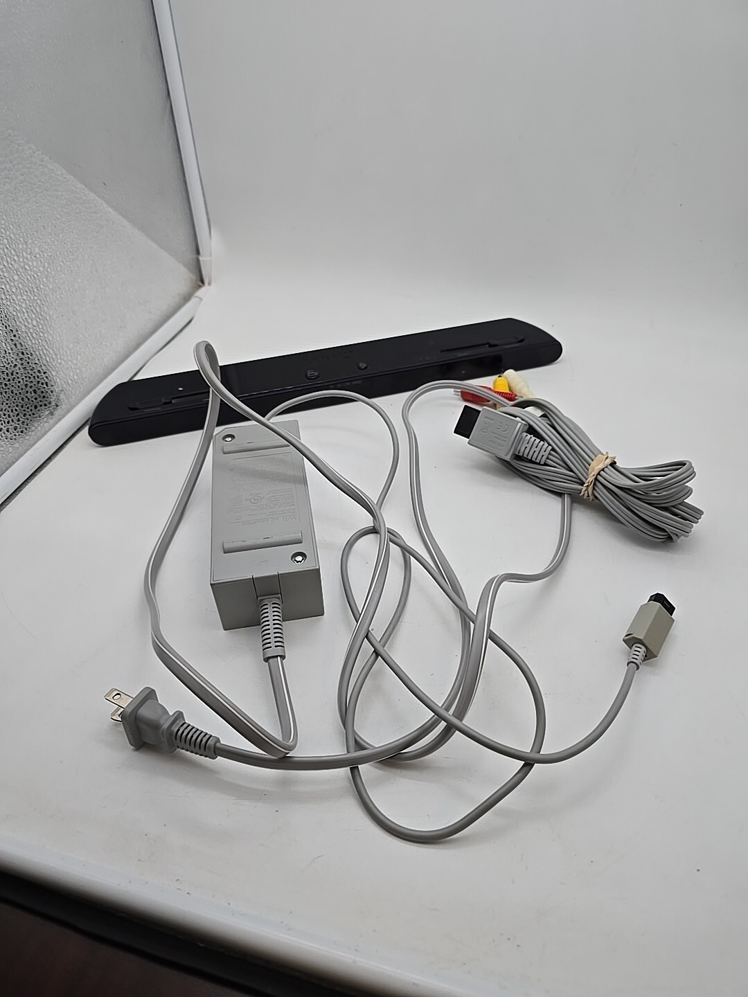 Wii Complete Hookup Connection Composite AV Cable Sensor Bar OEM AC Power Cord