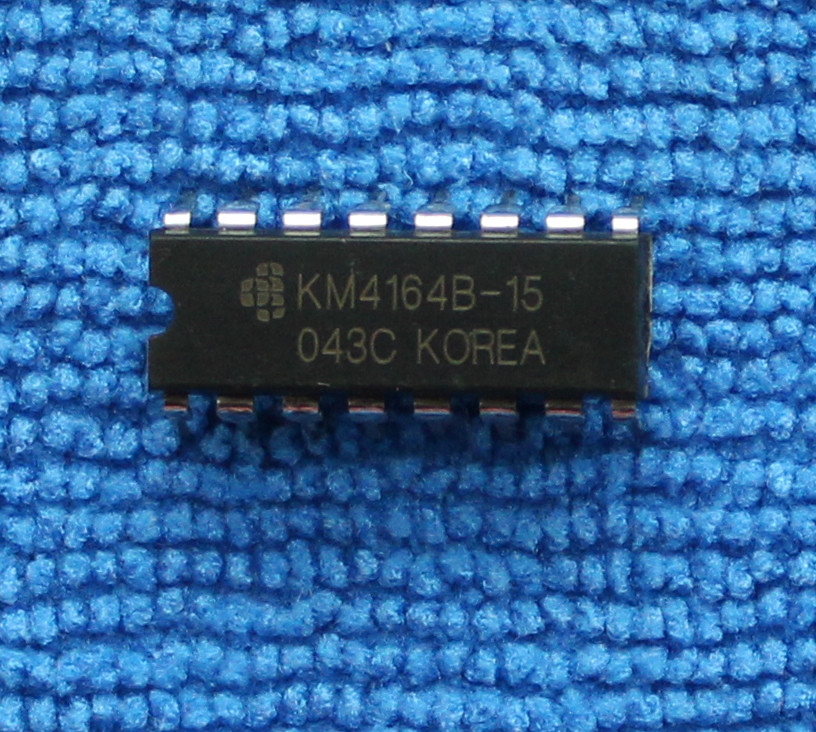 50pcs KM4164B-15 64K X 1 BIT DYNAMIC RAM WITH PAGE MODE DIP-16
