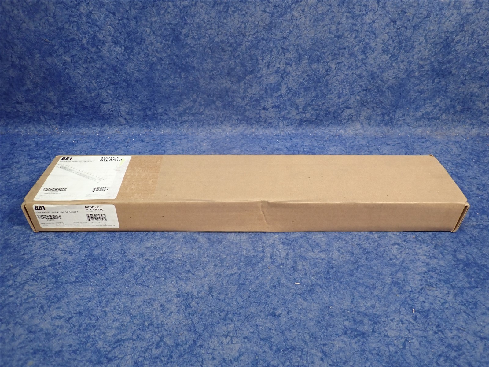 NEW Middle Atlantic BR1 Brush Grommet Cable Pass-Through Panel Series 1 RU (P4)