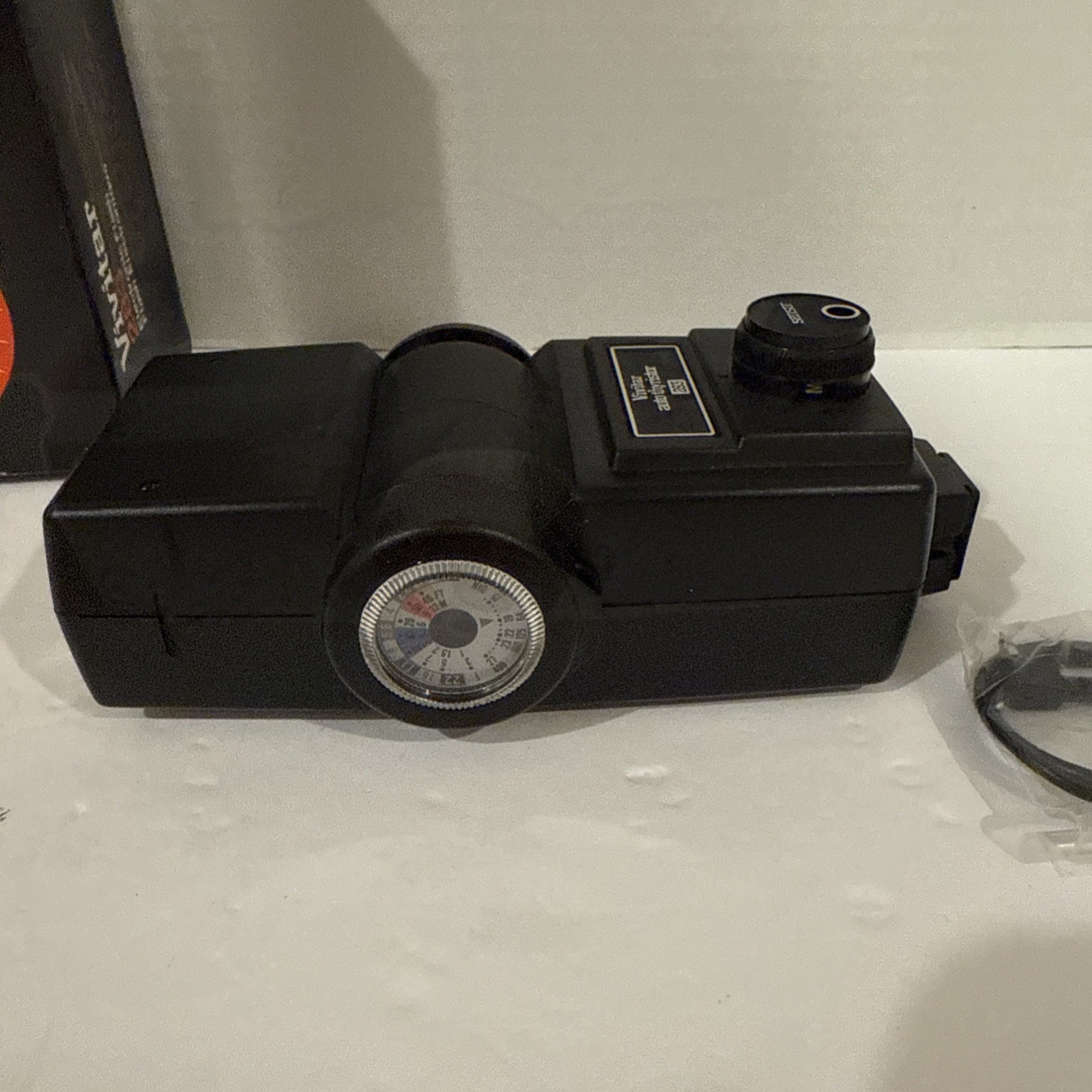 Vivitar Model 283 Electronic Flash - Automatic Thyristor Exposure Control w/ Box