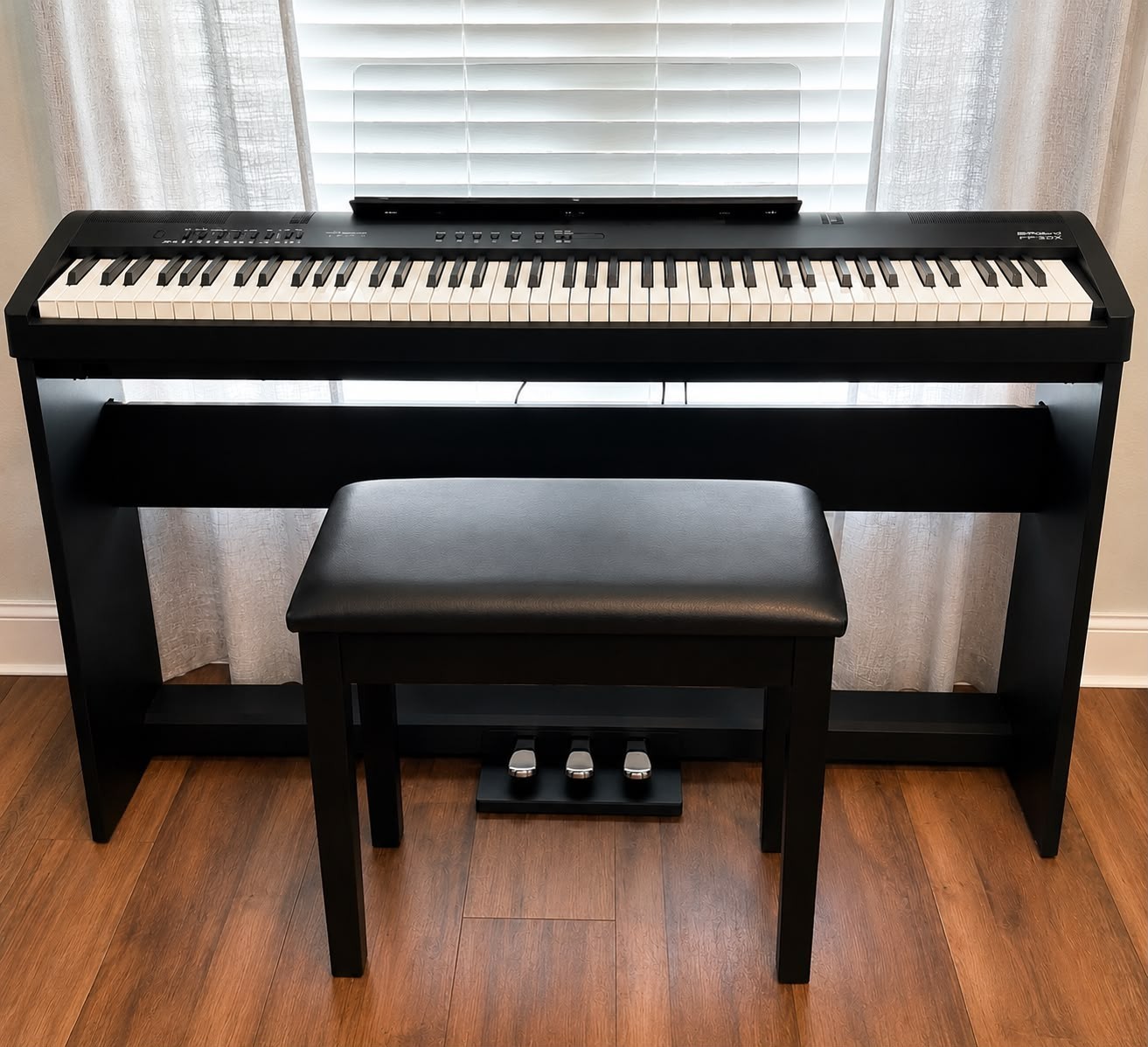 Roland FP-30X 88-Key Digital Piano - Black w/ Roland KSC-70 Stand