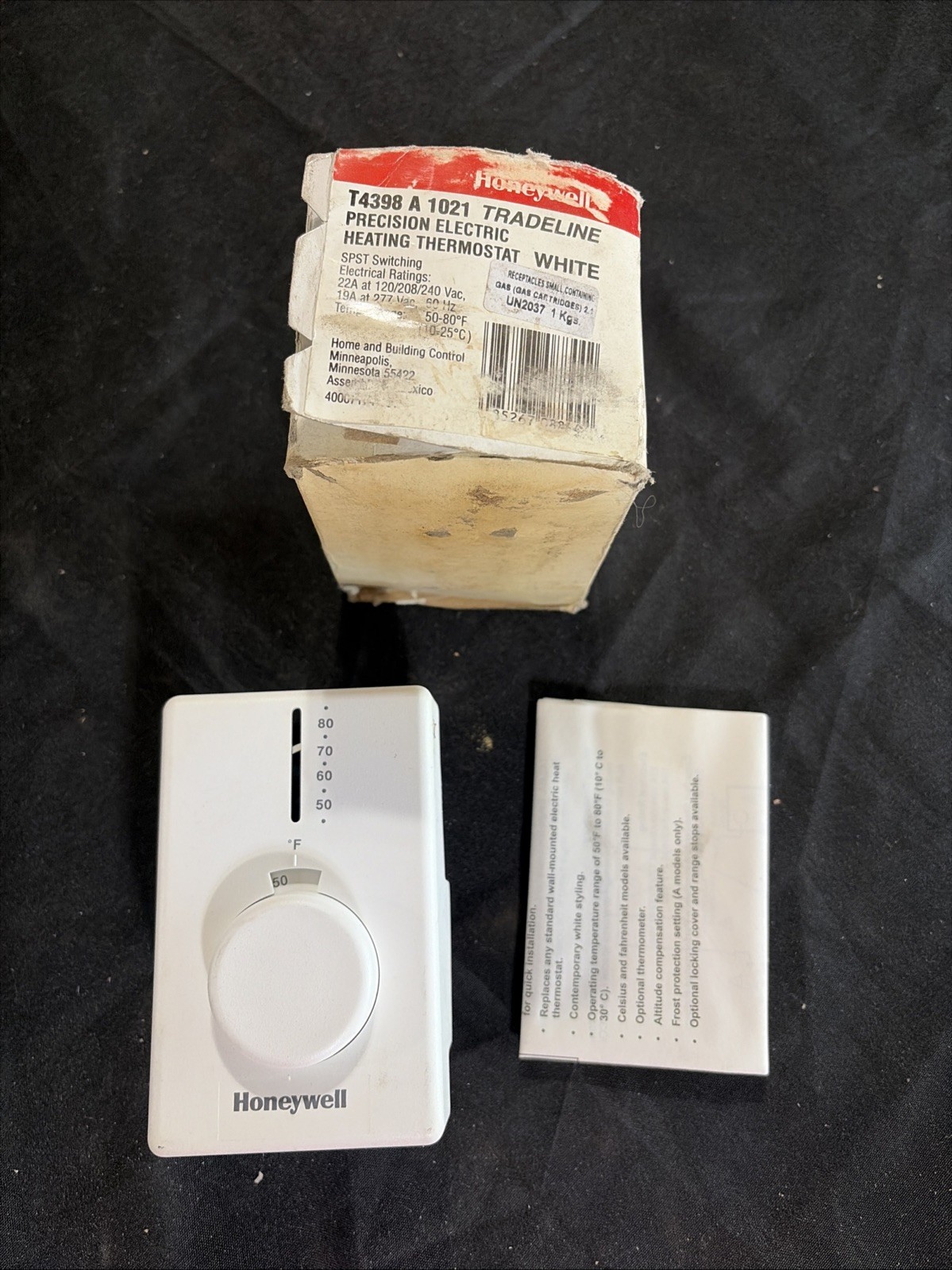 HONEYWELL T4398A1021 PRECISION ELECTRIC HEATING THERMOSTAT