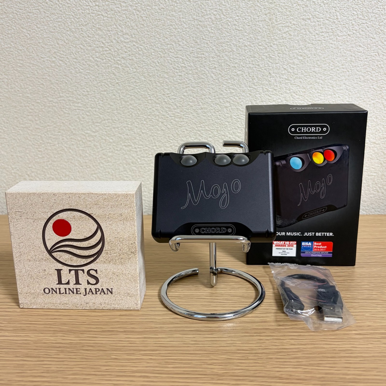 Chord Electronics Mojo Portable DAC Headphone Amplifier USB DSD FPGA Black