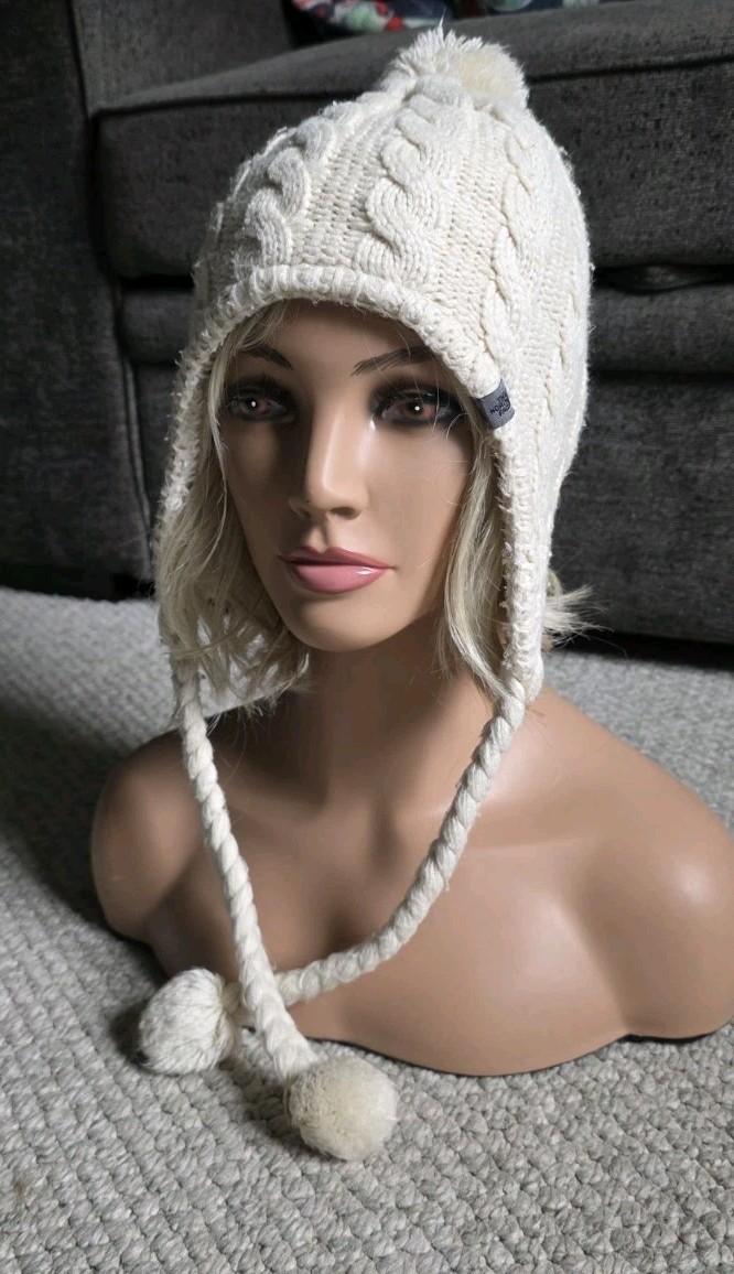 The North Face Women’s Fuzzy Earflap Beanie Cable Knit Ivory Women's OS