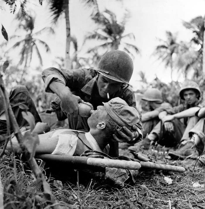 WWII Photo Wounded US Marine on Guam USMC  World War 2 WW2  Pacific / 1195