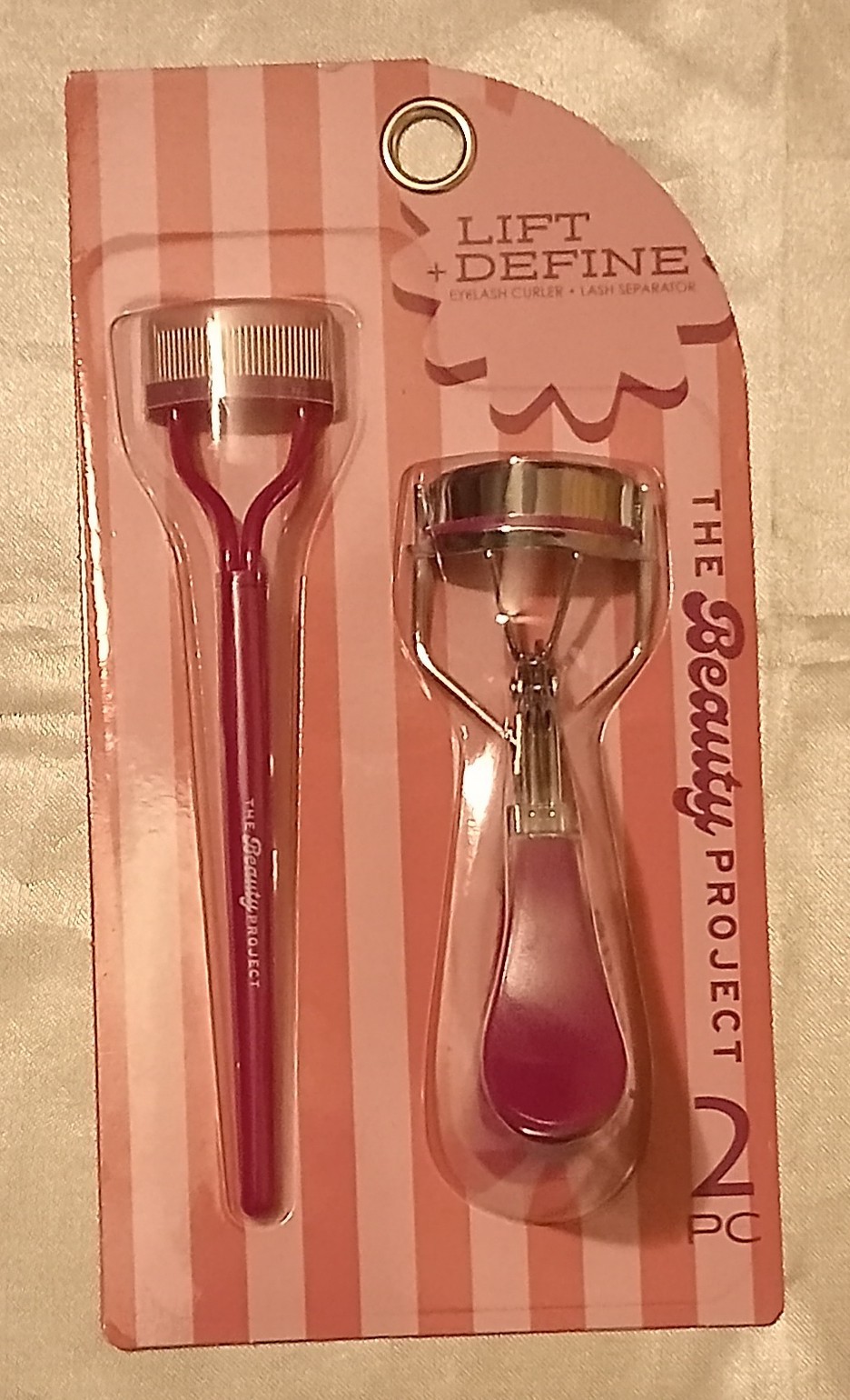 The Beauty Project-Lift+Define-Eyelash Curler and Lash Separator.