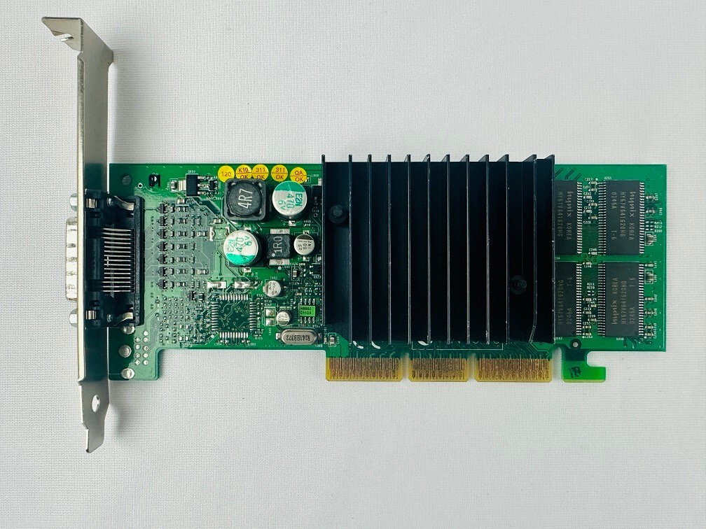 HP 272204-003 319627-001 Video Card