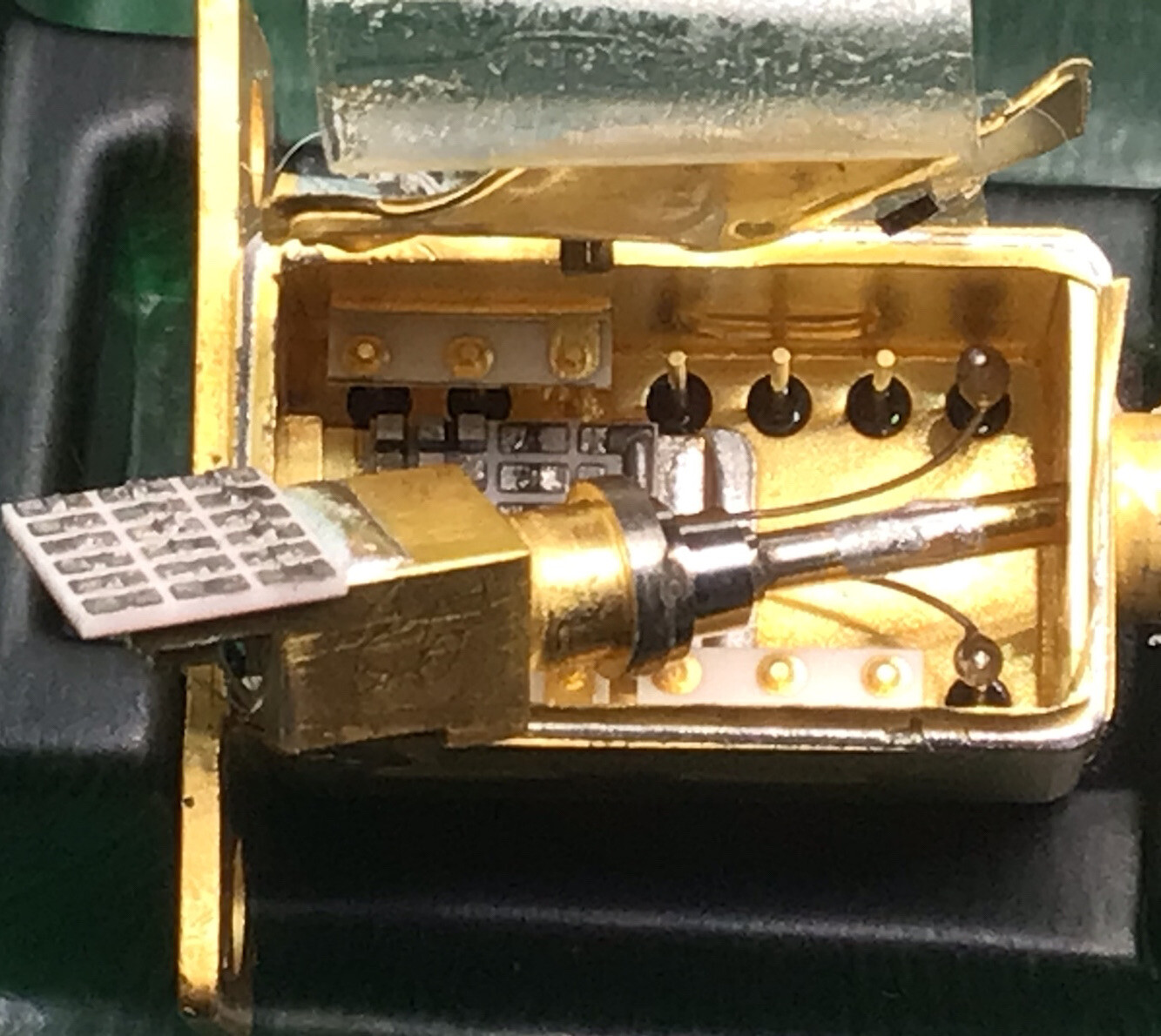 NEC Corporation NDL7580P,  optical semiconductor device, damaged