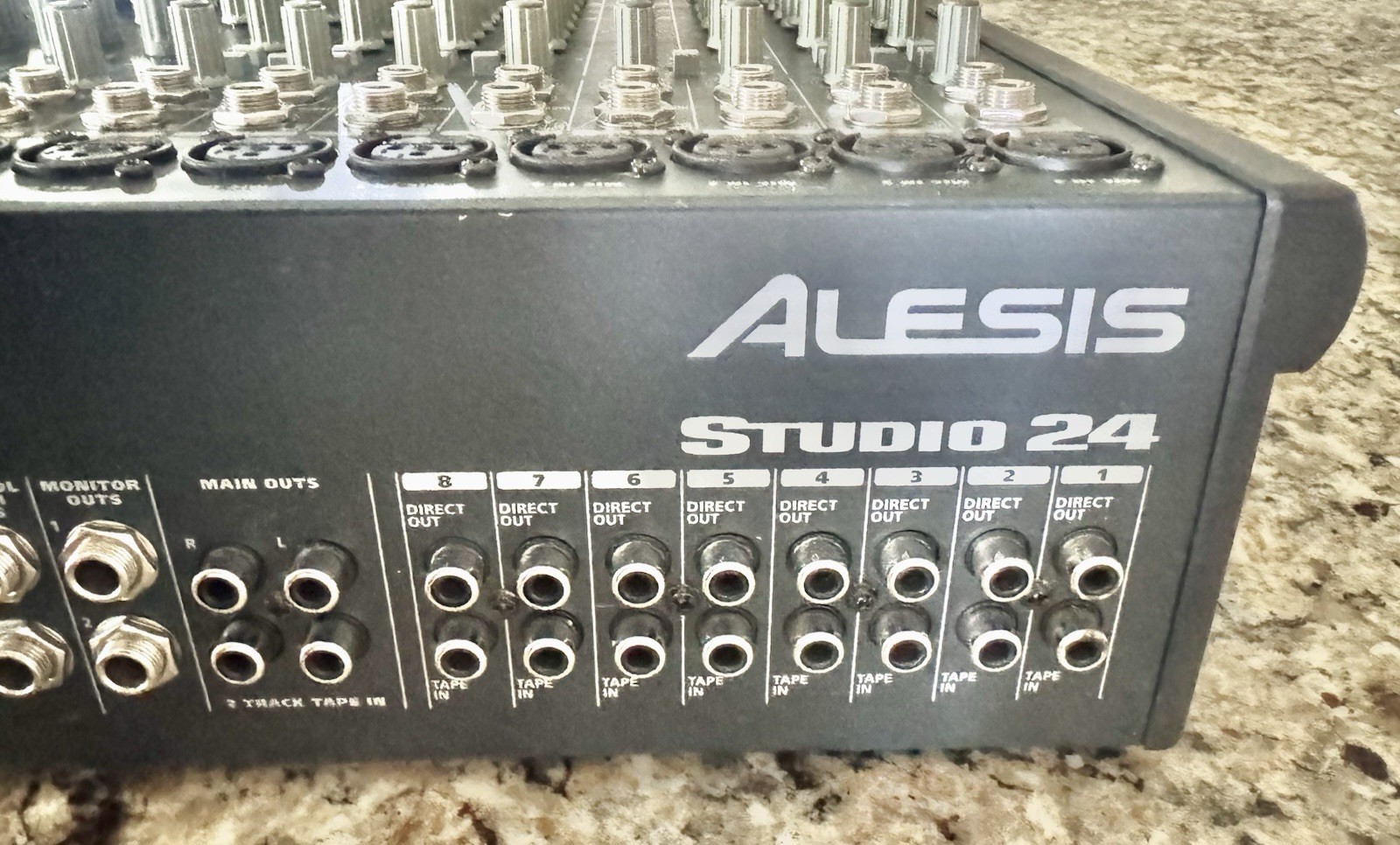 Alesis Studio 24 Mixing Console (Excellent Condition)