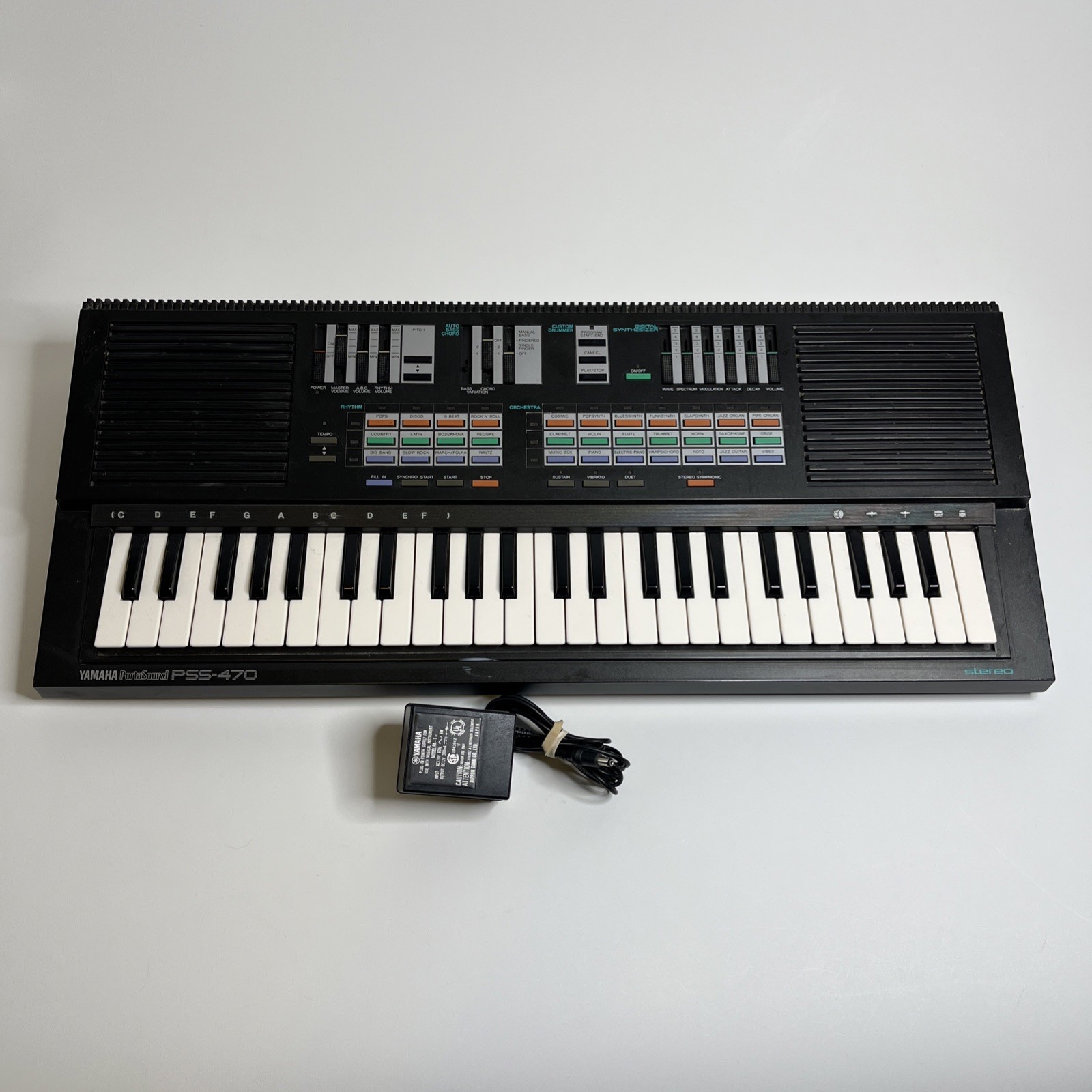 Yamaha PSS-470 PortaSound Synthesizer Keyboard w/ Power Supply Tested
