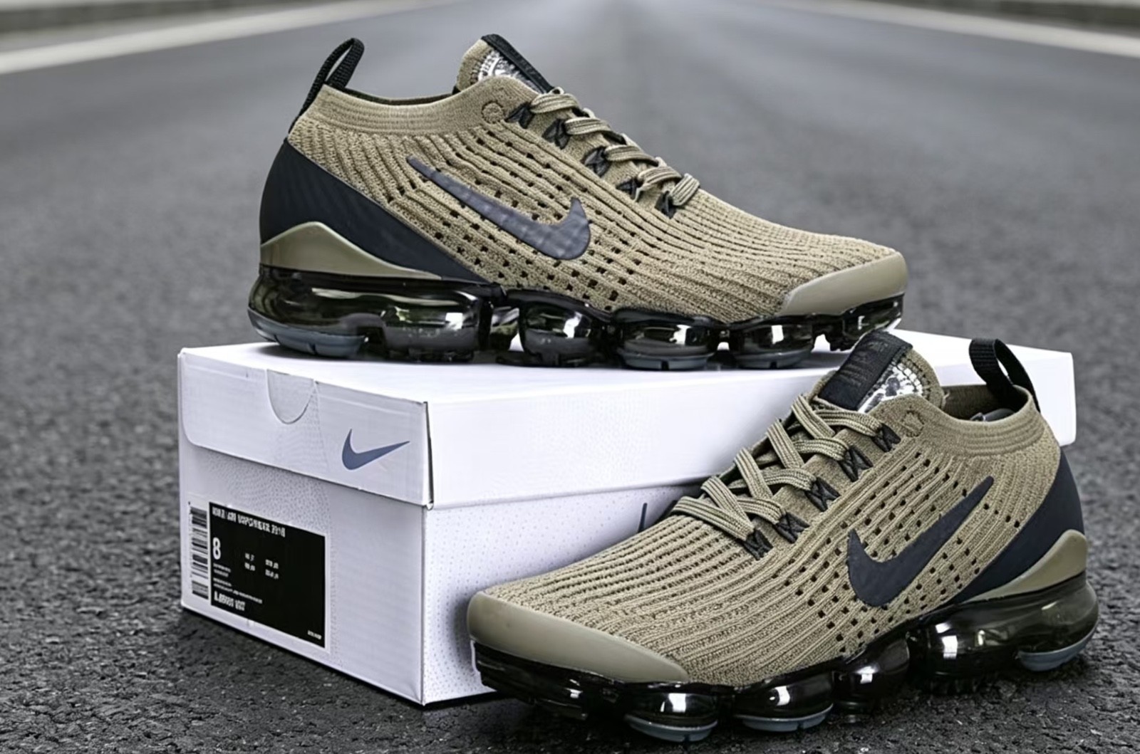 Free Shipping Nike Air VaporMax Flyknit 3 Green, Men's New size 10