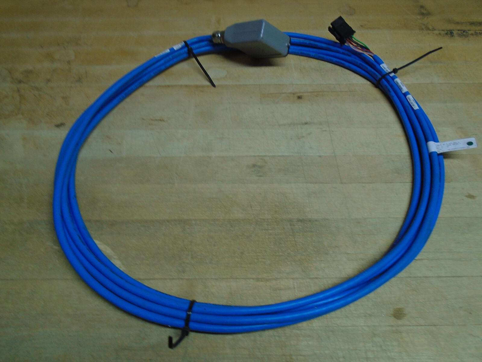 New old Stock 3HNE 08195-1    ABB Robot control Cable AC-5-X22-AX1-X  W17