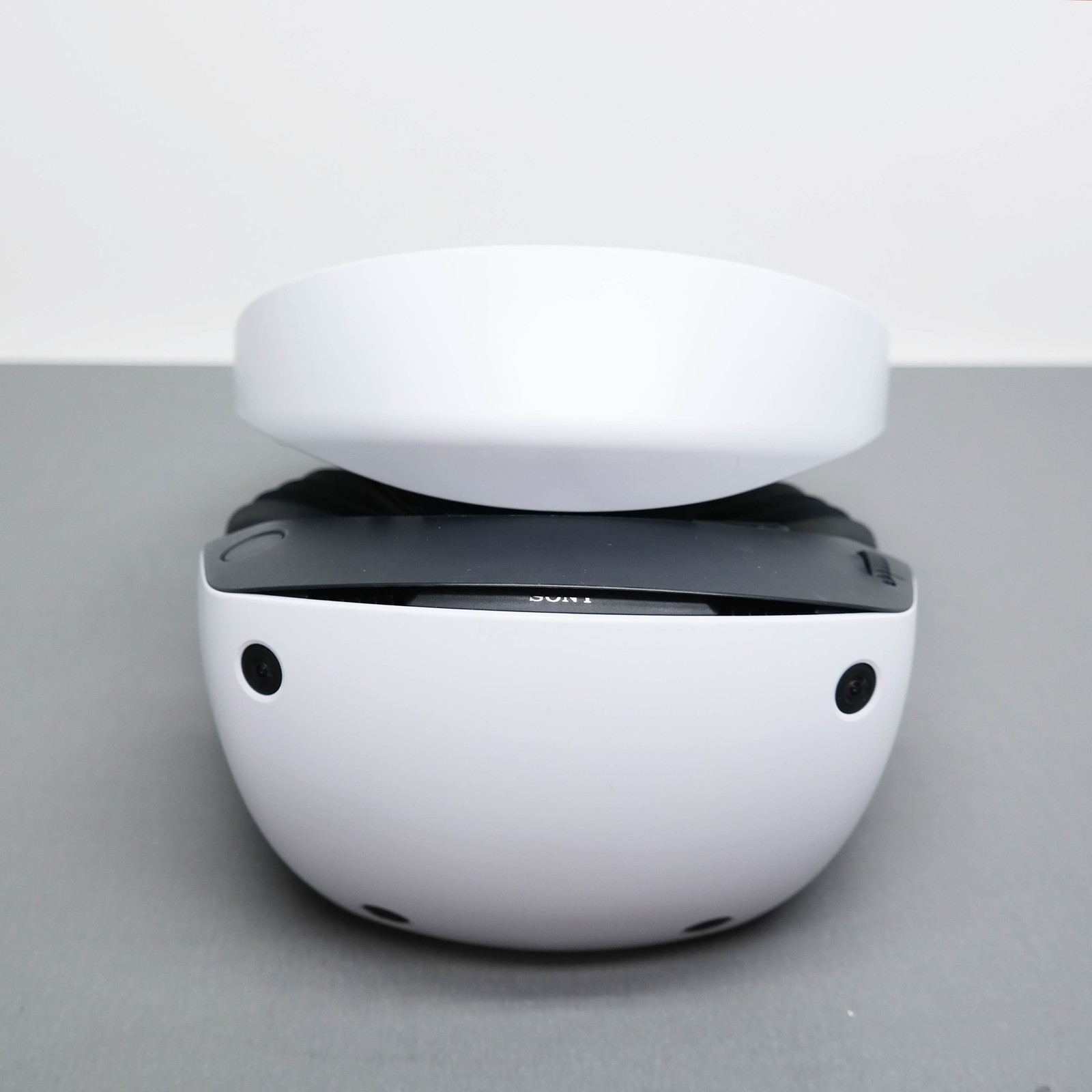 Sony PlayStation VR2 CFI-ZVR1 Headset Only READ