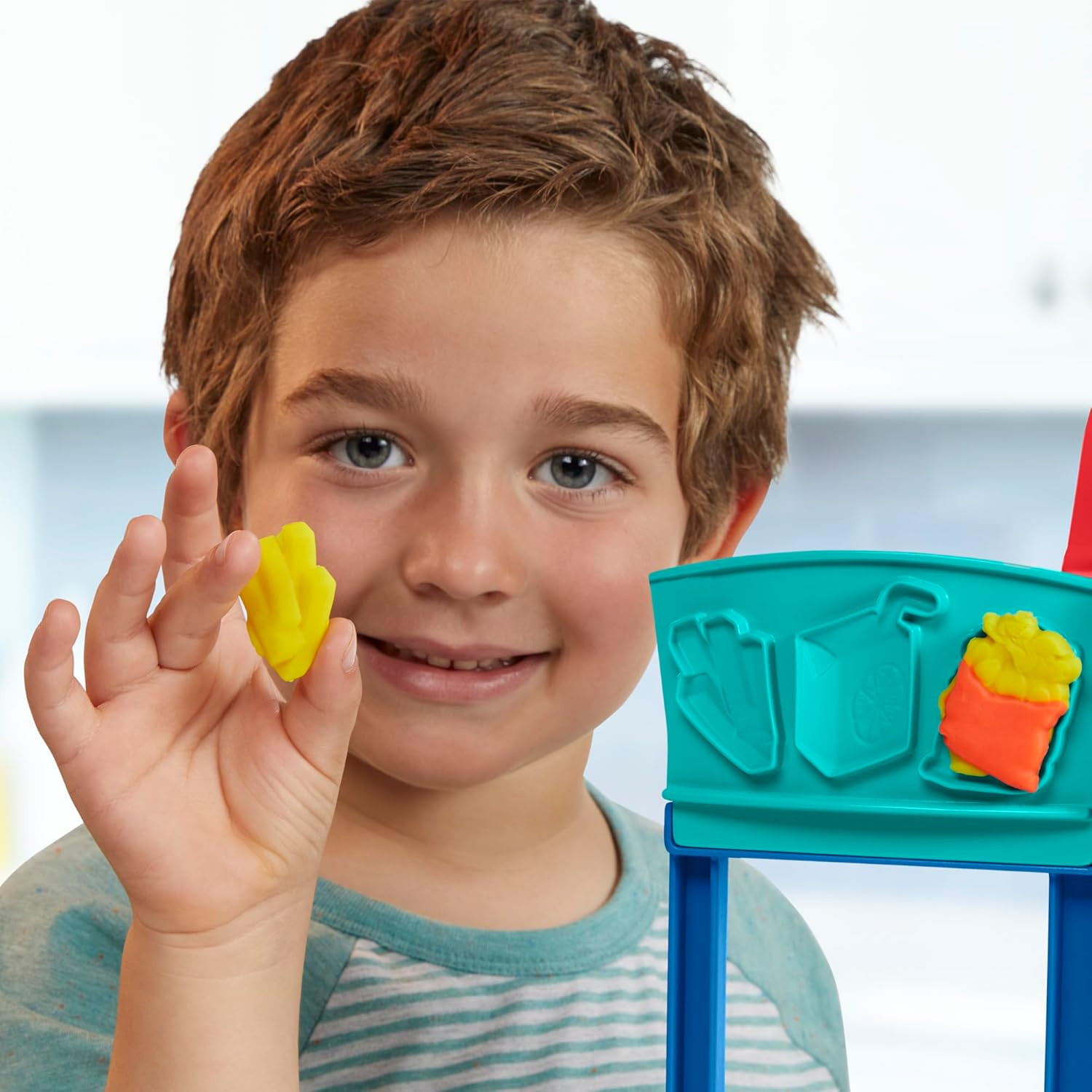 Play-Doh Kitchen Creations Busy Chef'S Restaurant Playset, 2-Sided Play Kitchen