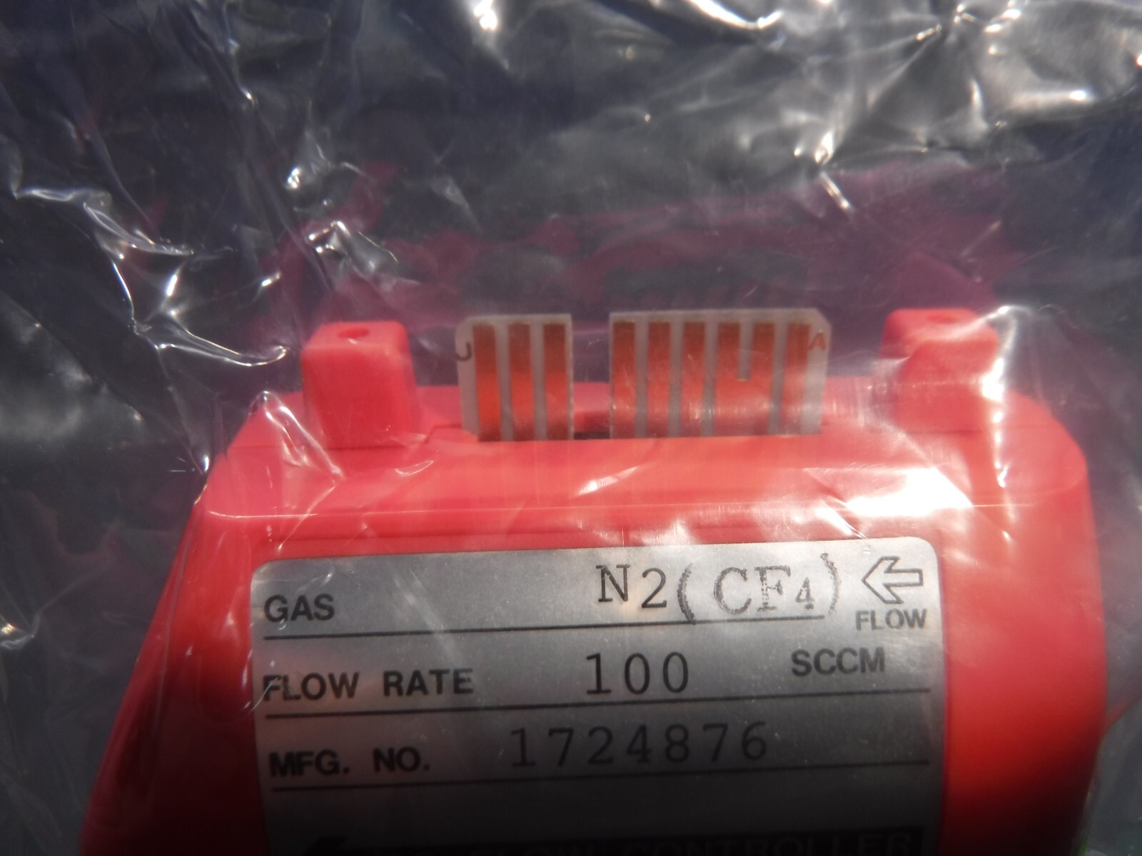 Horiba Stec Inc. Model: SEC-6400 Gas: N2 (CF4) Mass Flow Controller